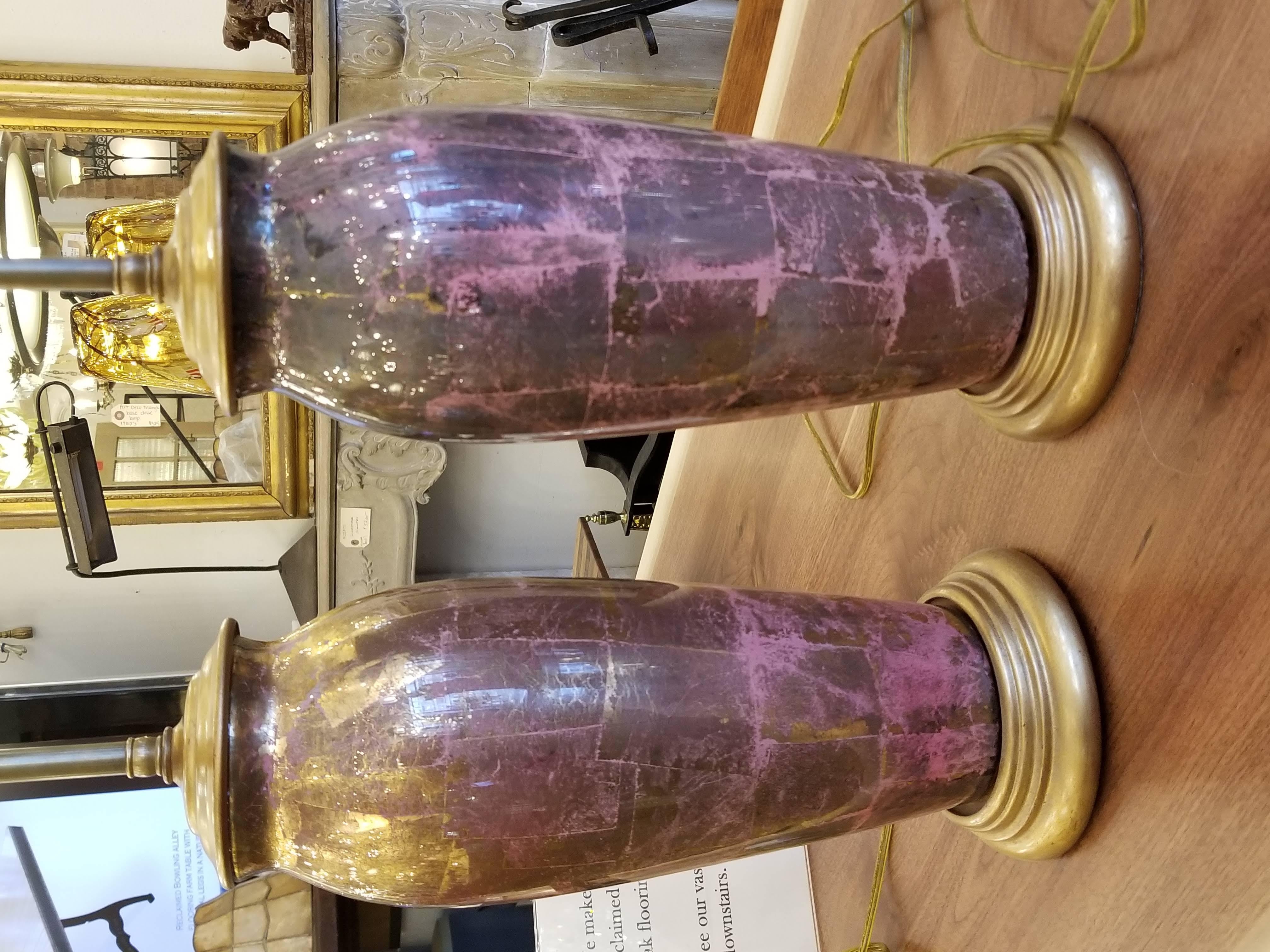 20th Century 1930s Pair of French Pink and Gold Glass Decoupage Table Lamps
