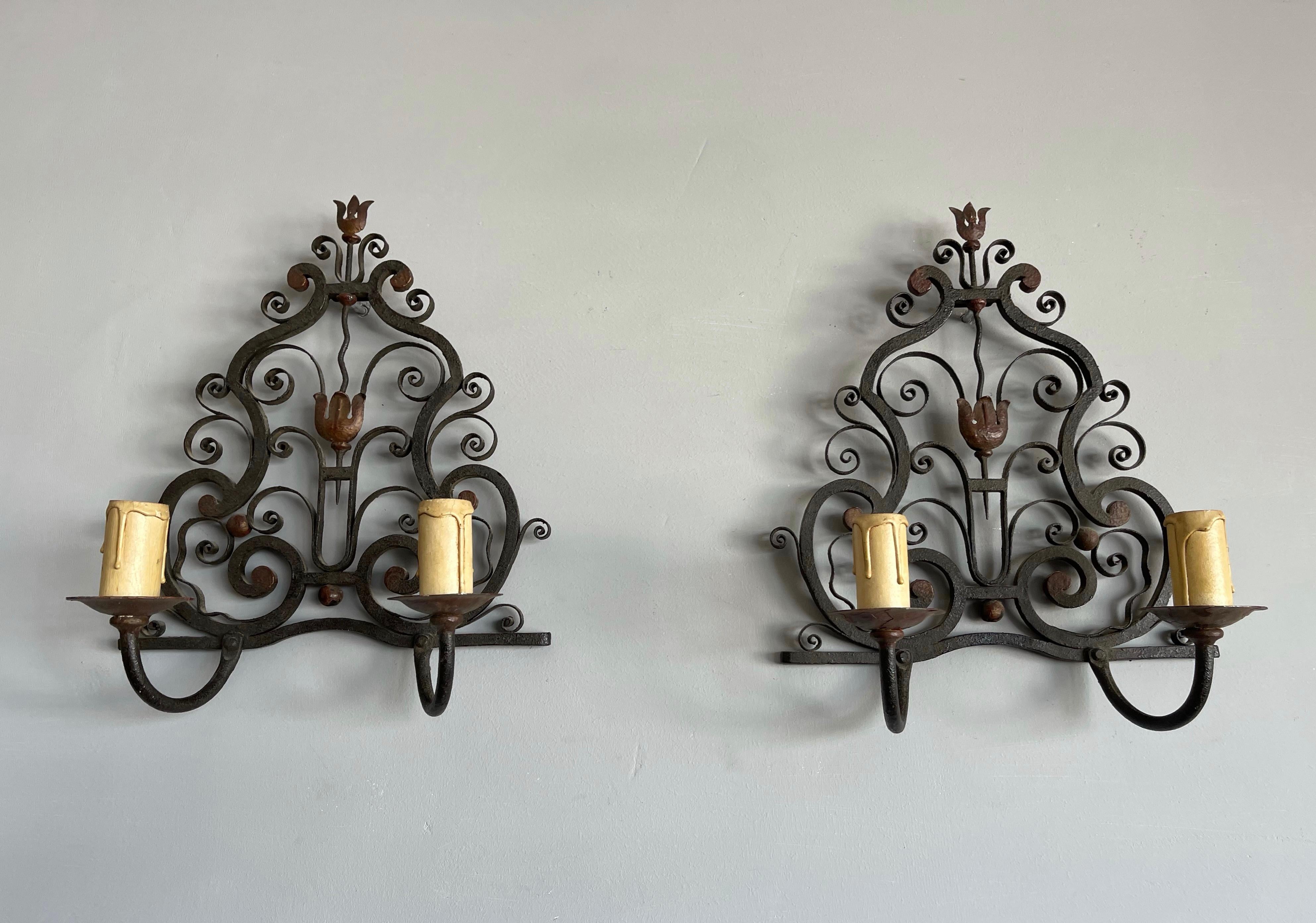 1930s Pair of Handmade Wrought Iron French Art Deco Poillerat Style Wall Sconces 5
