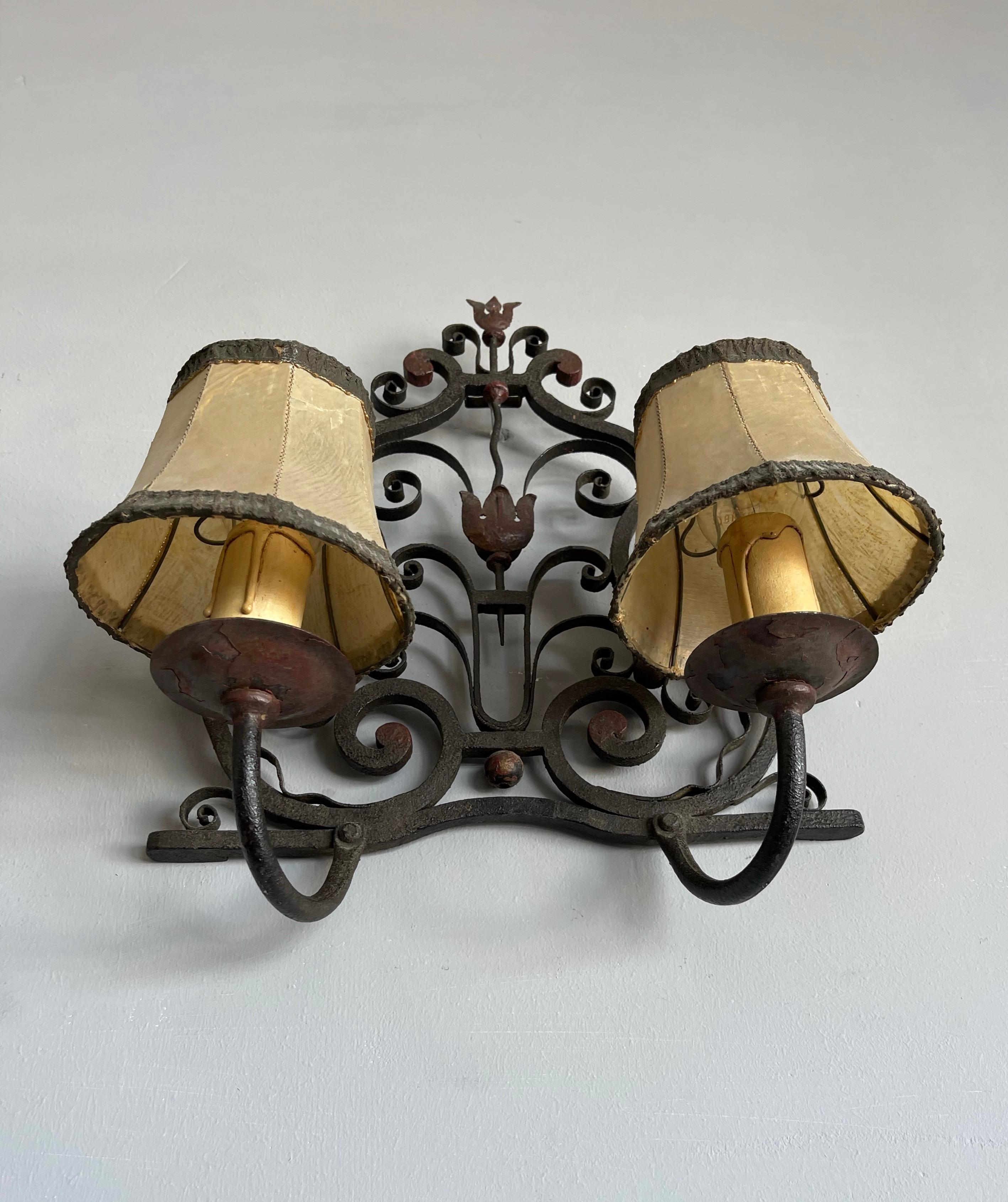 1930s Pair of Handmade Wrought Iron French Art Deco Poillerat Style Wall Sconces 10