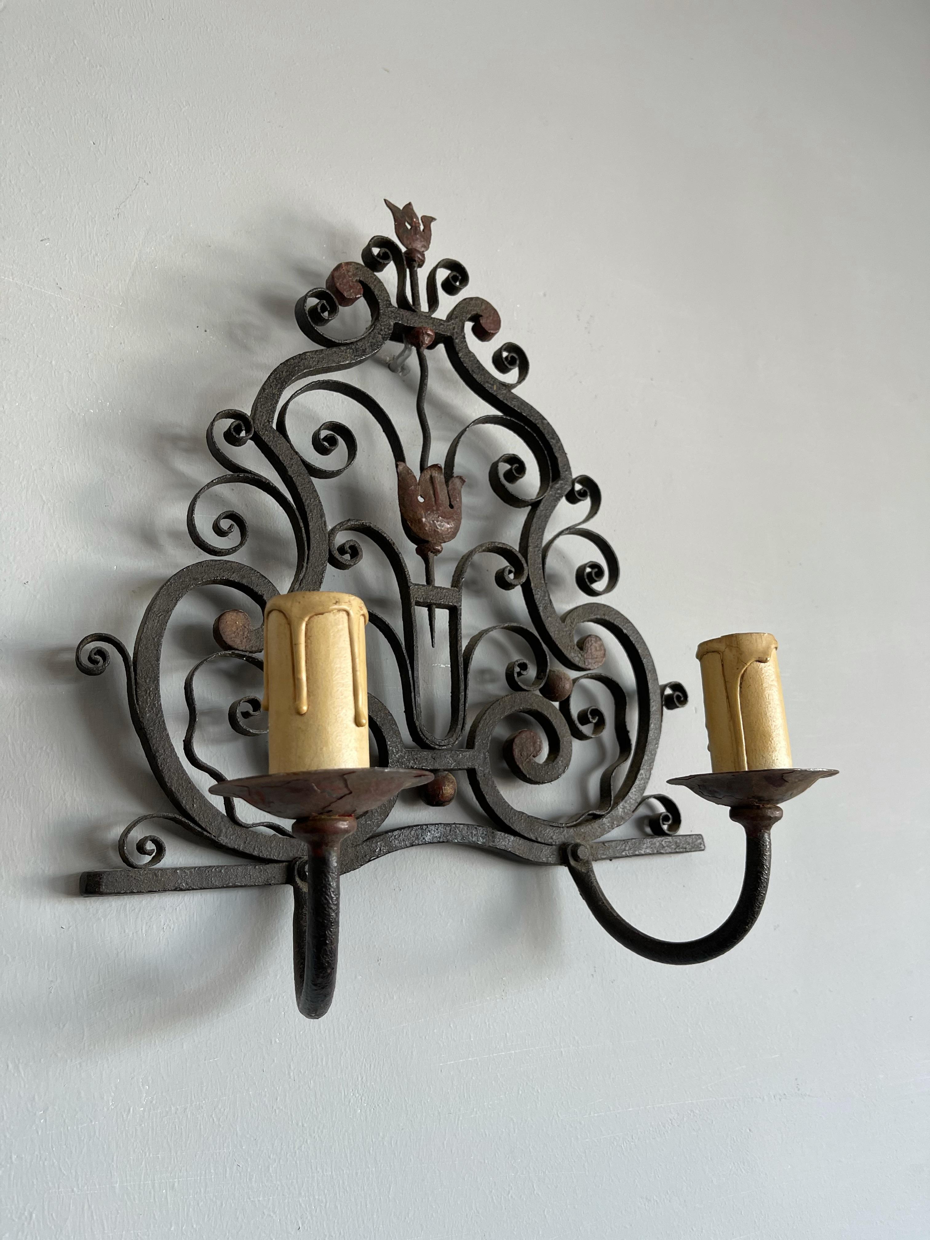 1930s Pair of Handmade Wrought Iron French Art Deco Poillerat Style Wall Sconces 2