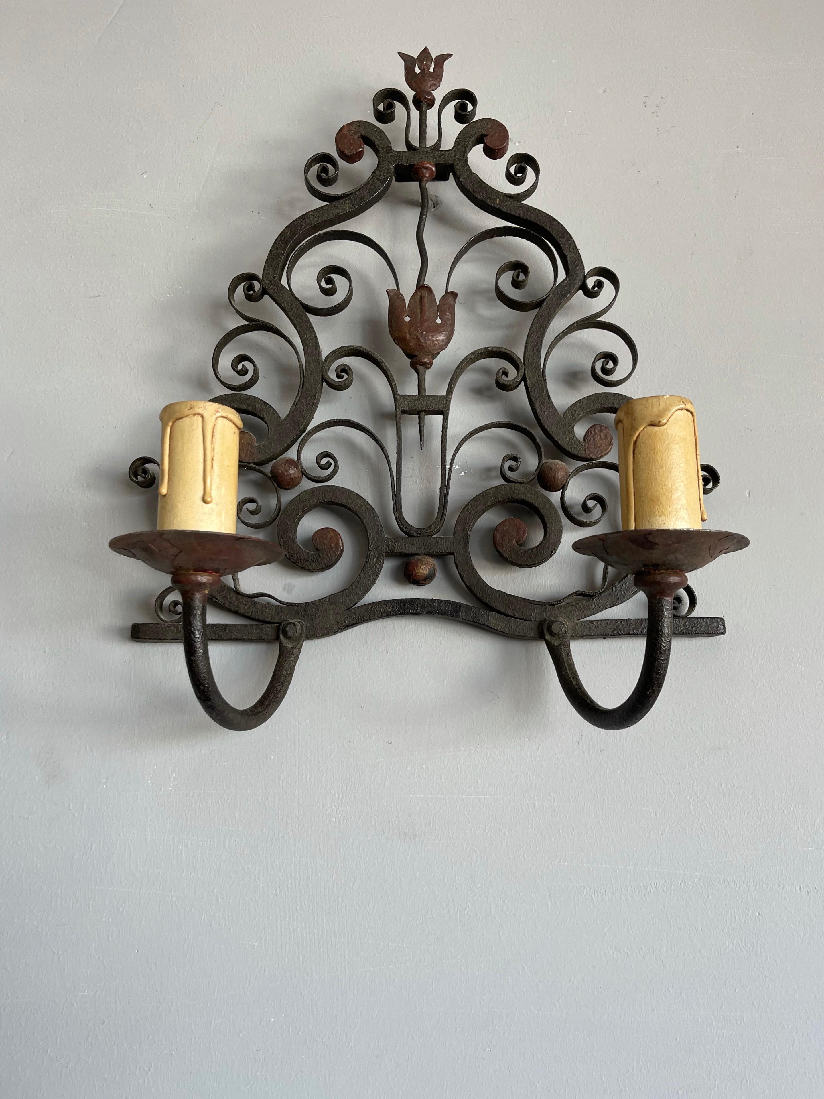1930s Pair of Handmade Wrought Iron French Art Deco Poillerat Style Wall Sconces 3