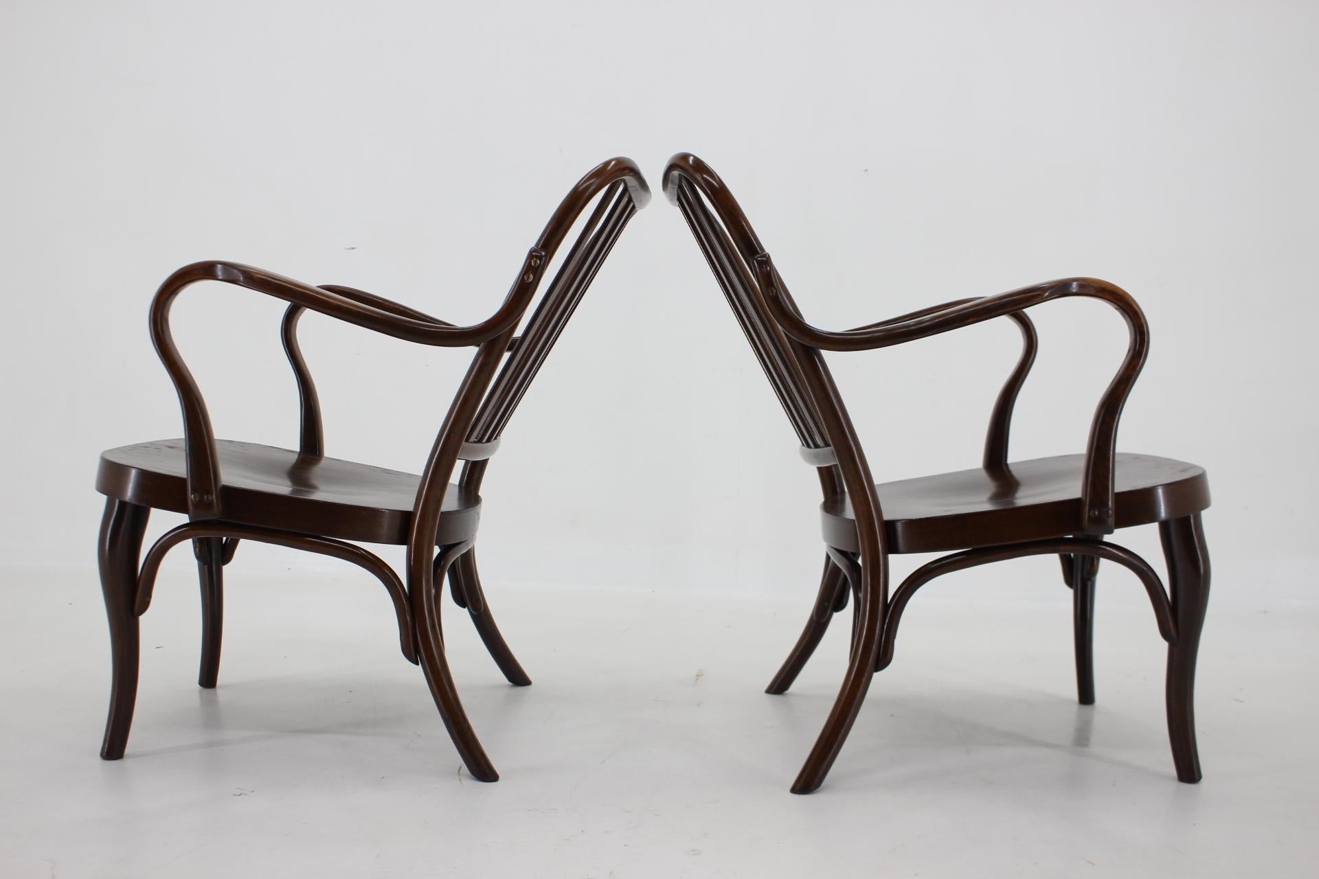 Mid-20th Century 1930s Pair of Josef Frank Bentwood Armchairs no. 752 by Thonet