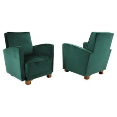 1930s Pair of Large Art Deco Armchairs in Green Velvet Fabric, Czechoslovakia