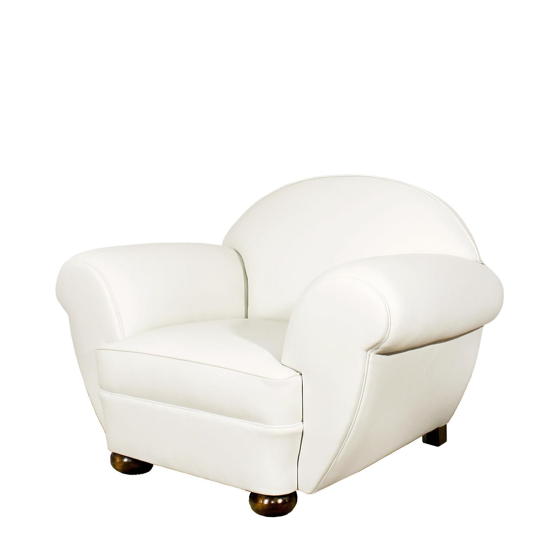 Belgian Pair of Large Art Deco Club Armchairs in Ivory Leather - Belgium For Sale