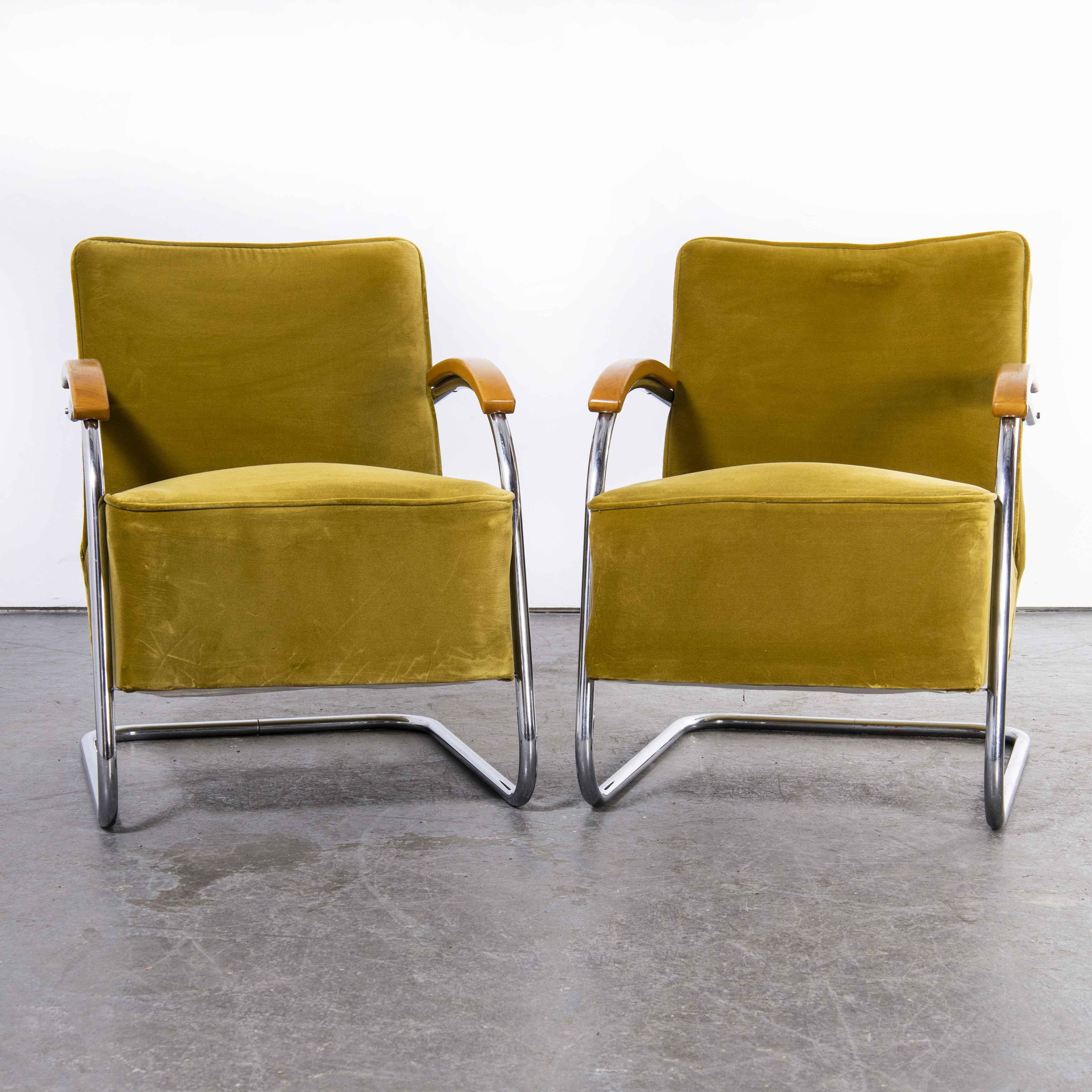 Fabric 1930's Pair of Mucke Melder Original Armchairs, FN 21, Fully Restored For Sale