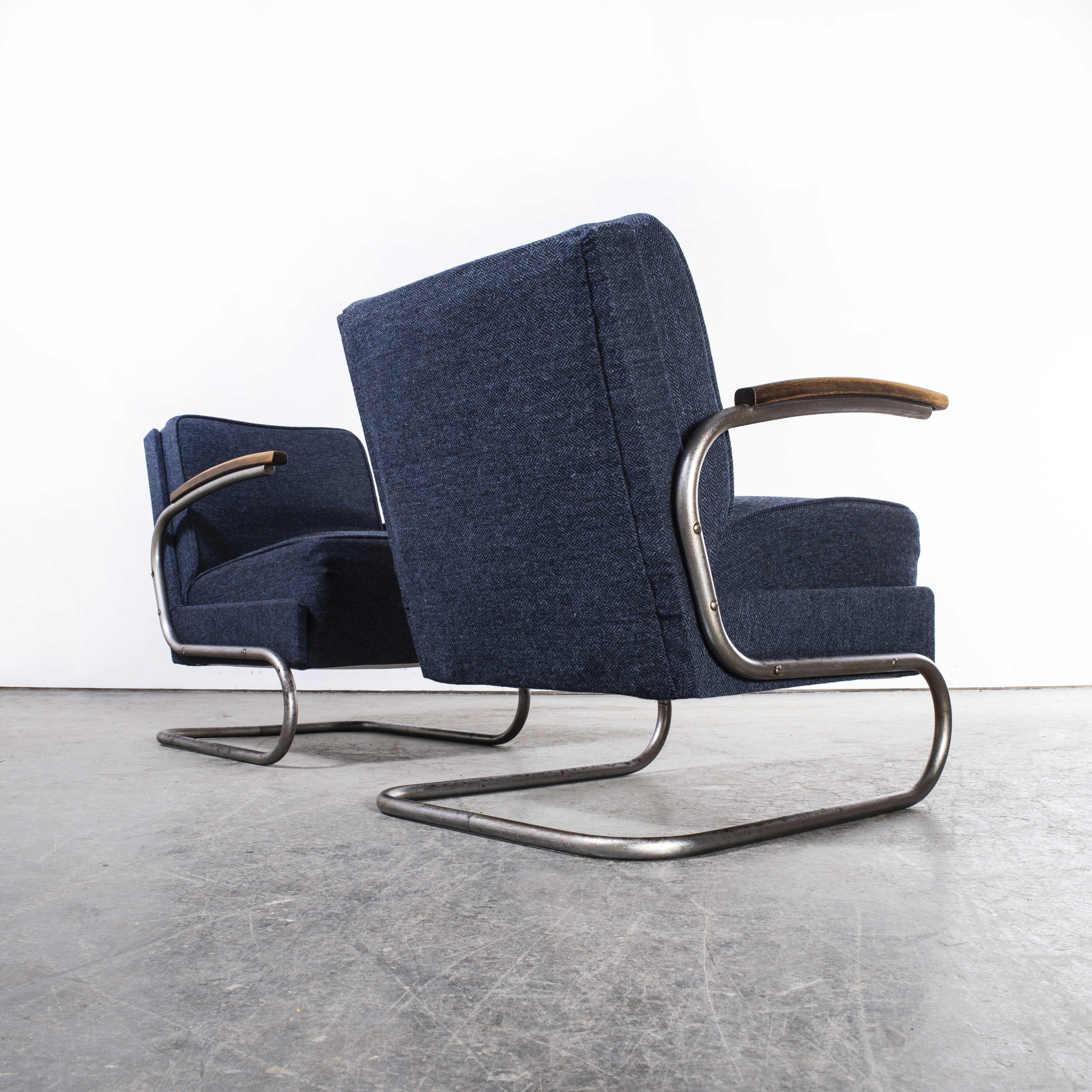 1930er Jahre, Paar Original-Sessel von Mucke Melder, vollständig restauriert, 'Blau Fleck' (Britisch) im Angebot