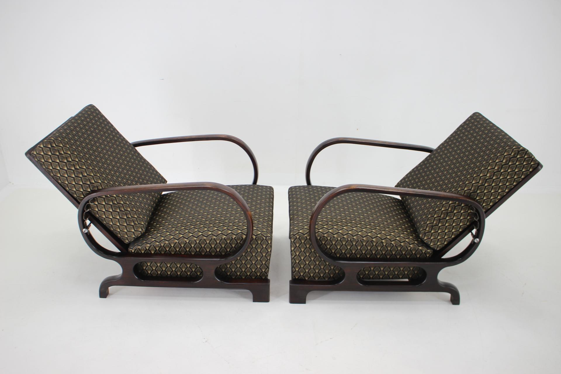 1930s Pair of Rare Restored Art Deco Adjustable Armchairs, Czechoslovakia For Sale 1