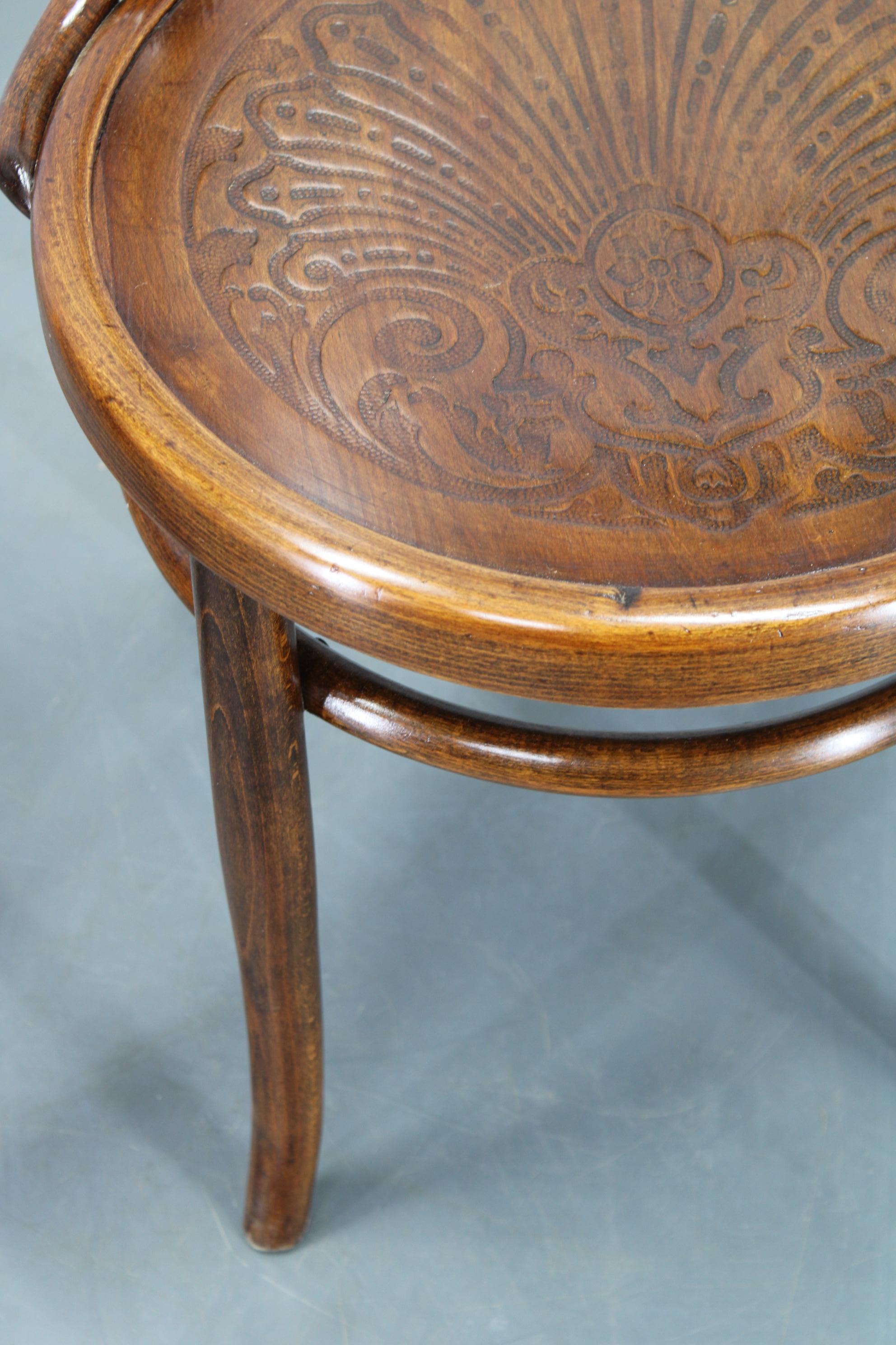 1930s Pair of Restore Beech Chairs by Thonet - Mundus, Czechoslovakia For Sale 6
