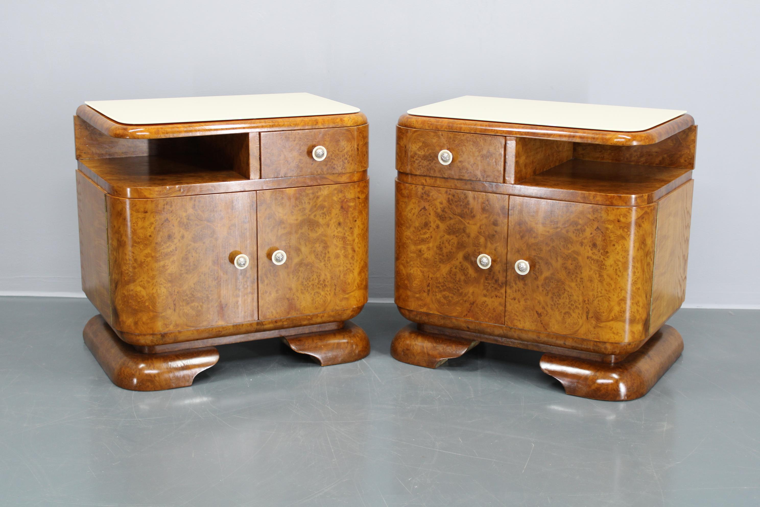 1930s Pair of Restored Art Deco Night Stands, Czechoslovakia In Good Condition In Praha, CZ