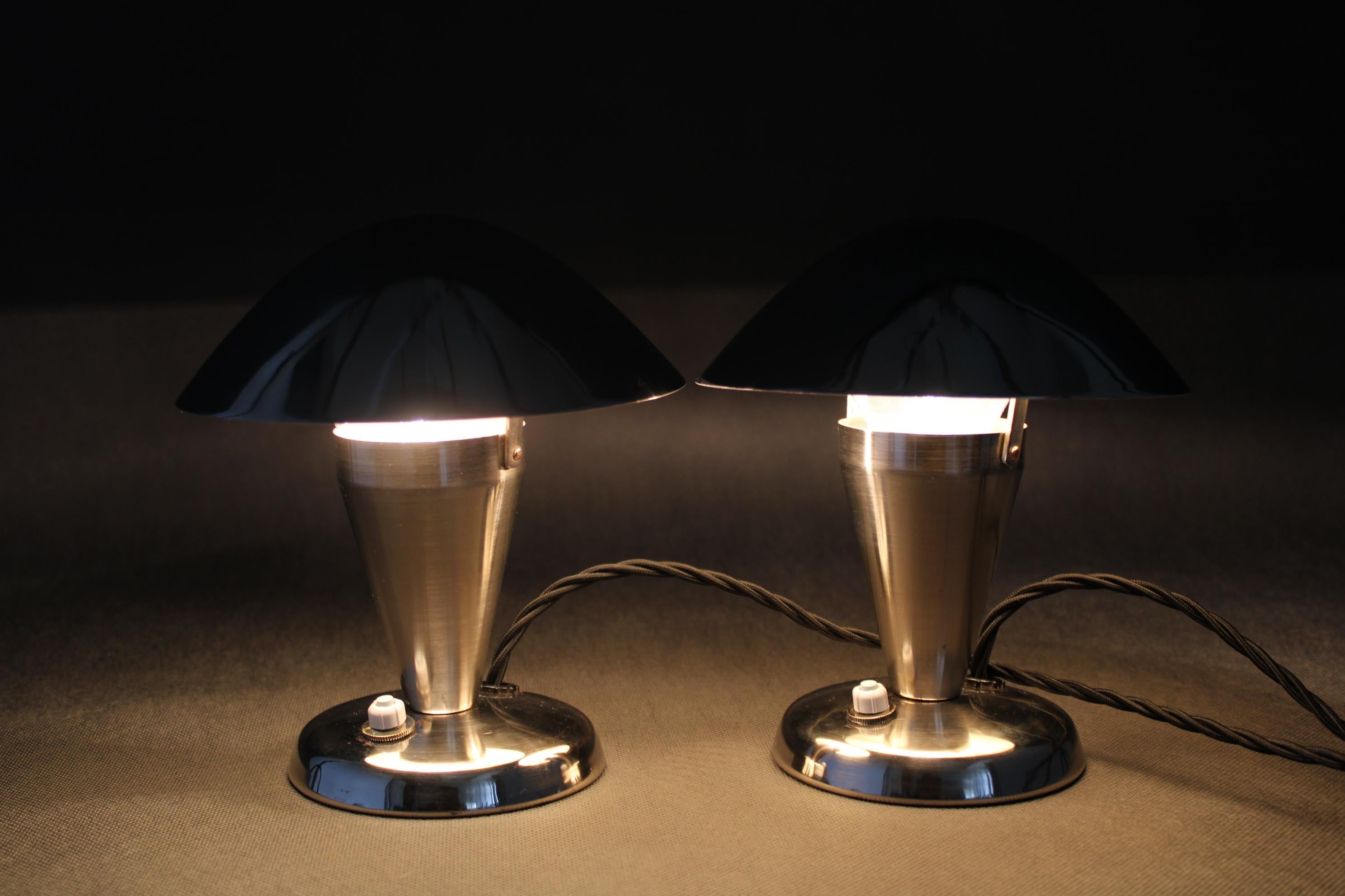 1930s Pair of Restored Bauhaus Table Lamps, Czechoslovakia For Sale 1