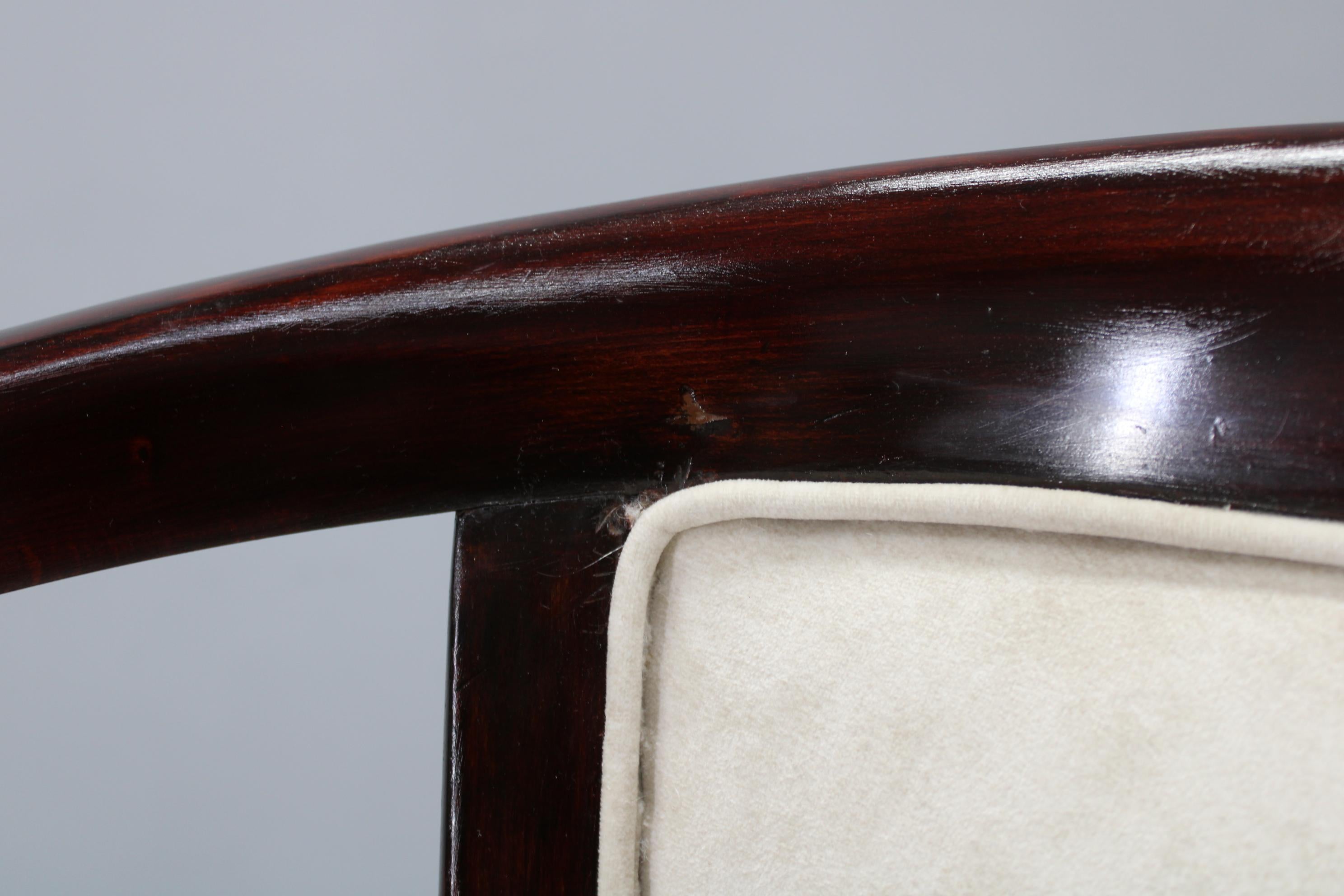 1930s Pair of Restored Thonet Armchairs, Czechoslovakia For Sale 7