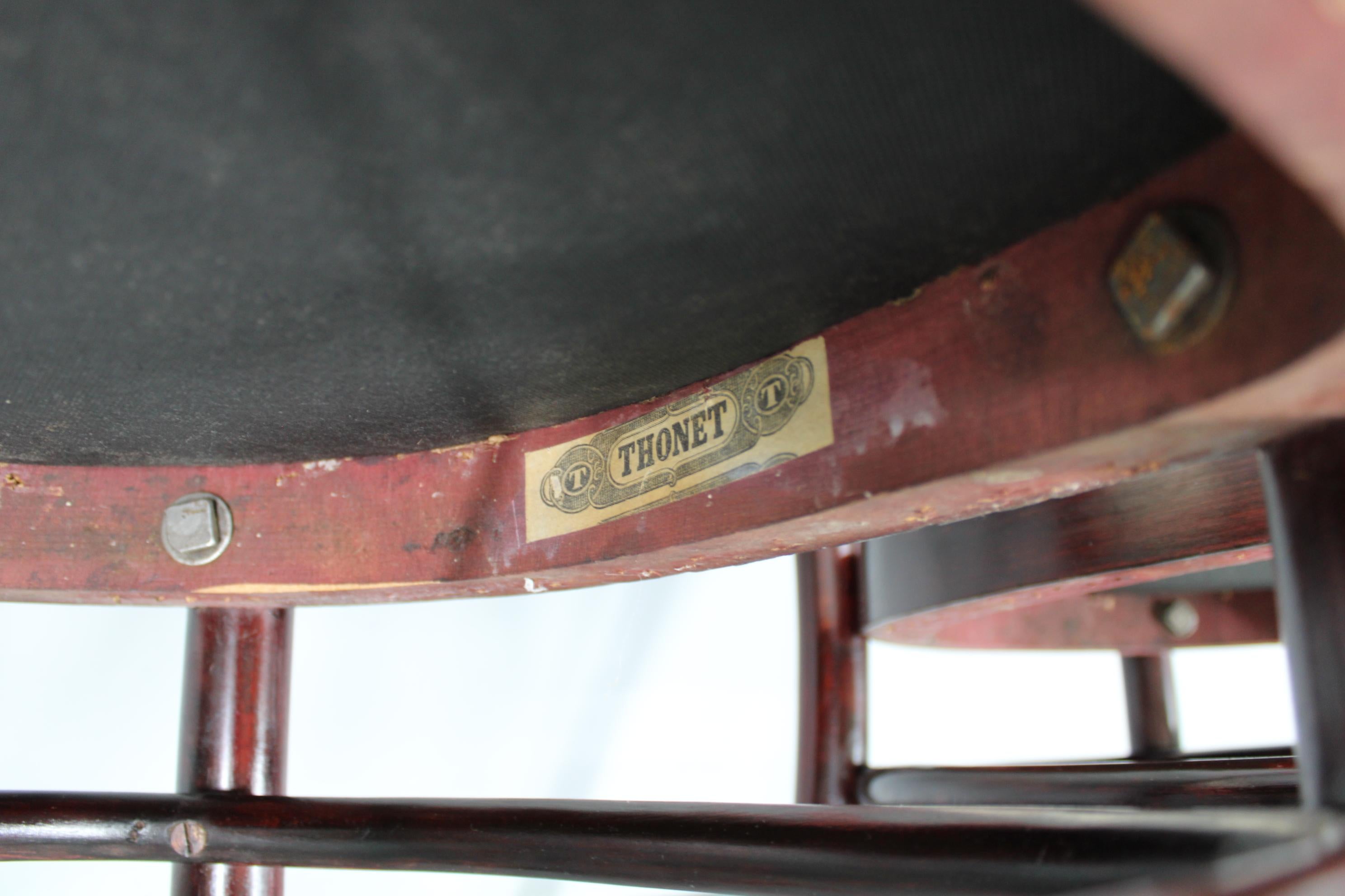 1930s Pair of Restored Thonet Armchairs, Czechoslovakia For Sale 11