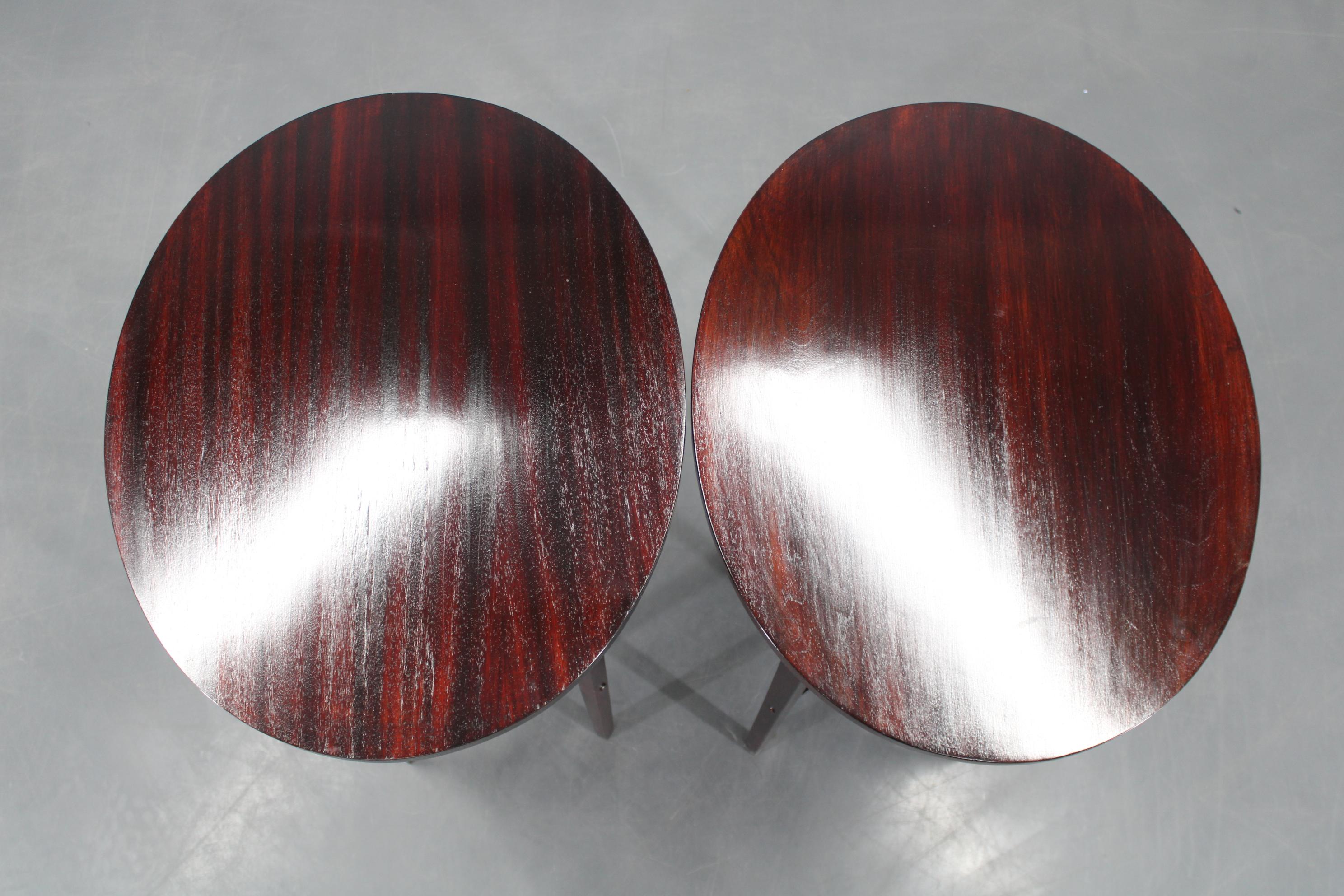 Pareja de mesas auxiliares Thonet restauradas de los años 30 nº 206, Checoslovaquia en Bueno estado para la venta en Praha, CZ