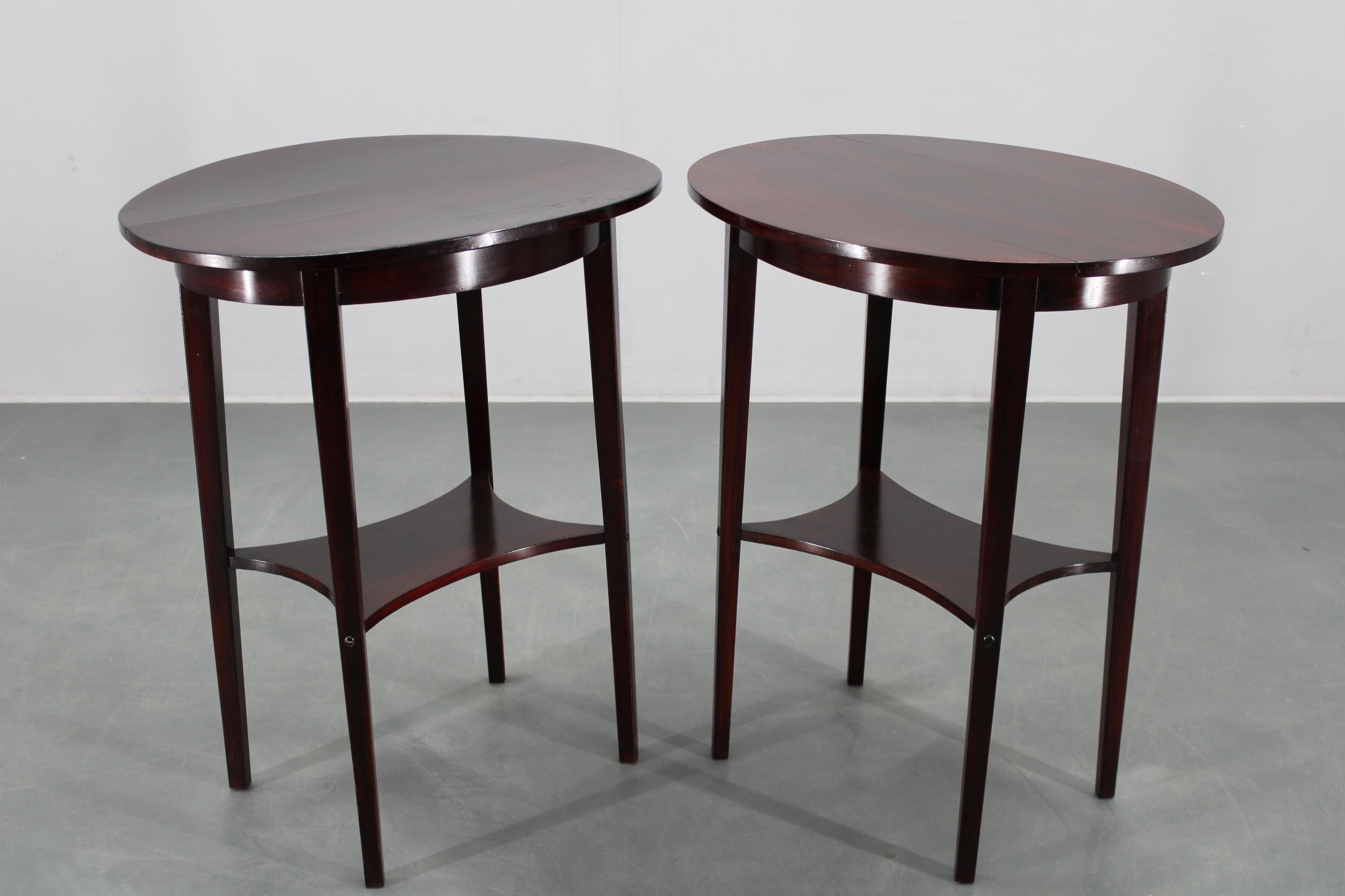 Pareja de mesas auxiliares Thonet restauradas de los años 30 nº 206, Checoslovaquia en venta 1