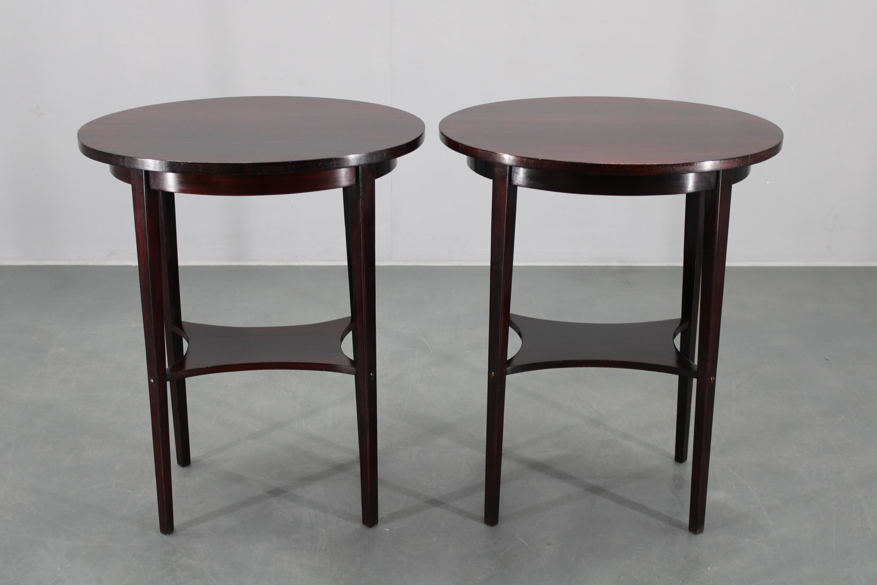 Pareja de mesas auxiliares Thonet restauradas de los años 30 nº 206, Checoslovaquia en venta 1