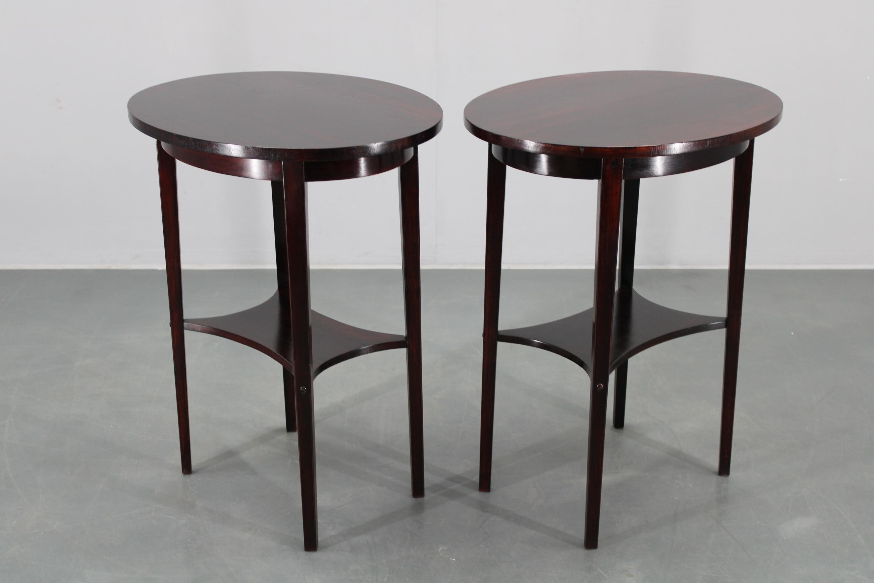 Pareja de mesas auxiliares Thonet restauradas de los años 30 nº 206, Checoslovaquia en venta 2