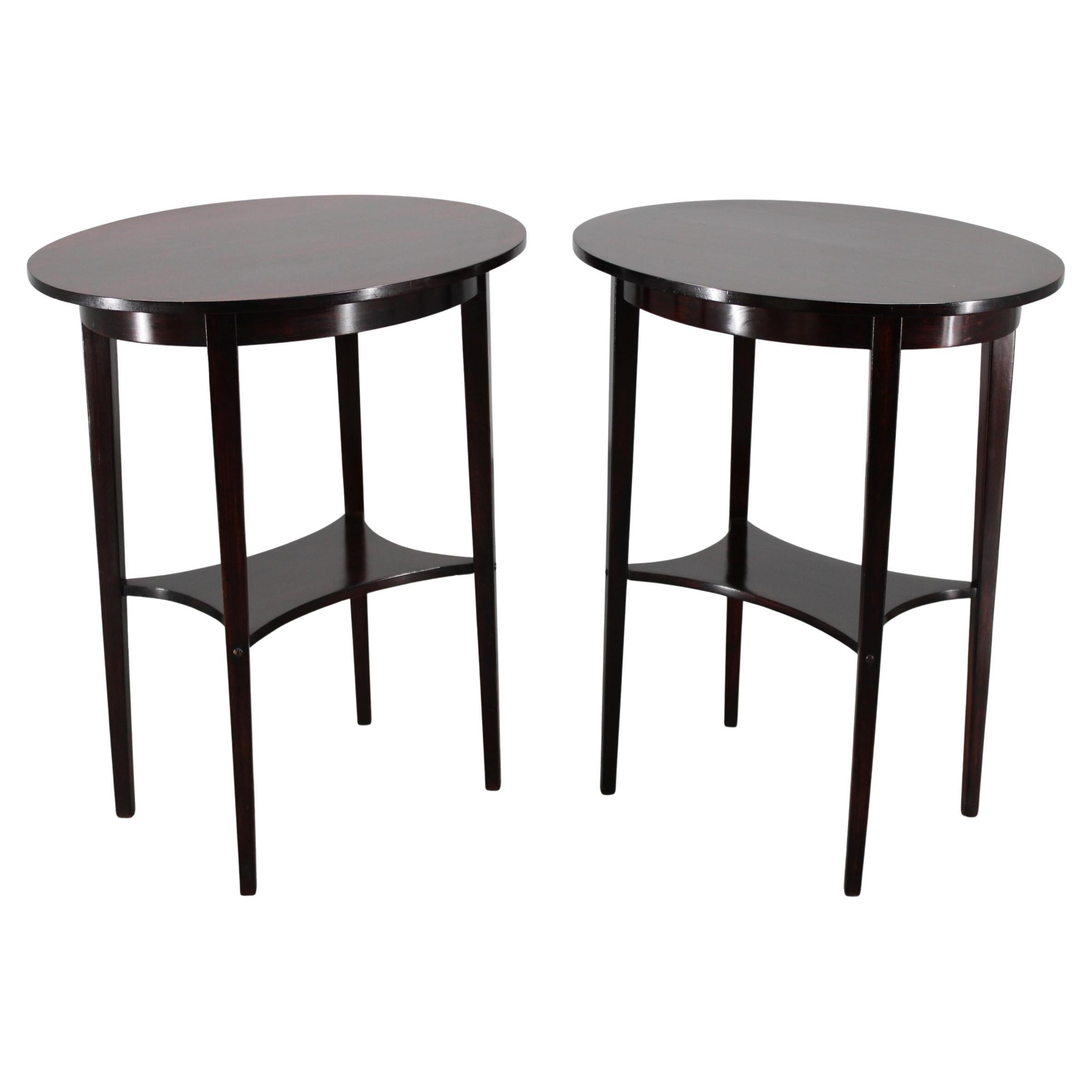 Pareja de mesas auxiliares Thonet restauradas de los años 30 nº 206, Checoslovaquia