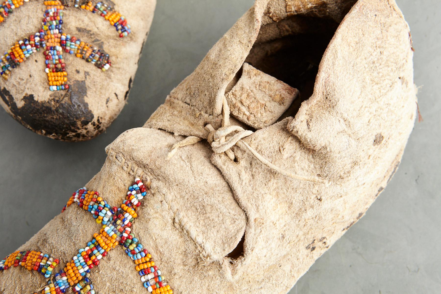 Native American 1930s Pair of Sioux Adult Natural Buckskin Moccasins with Old Beads