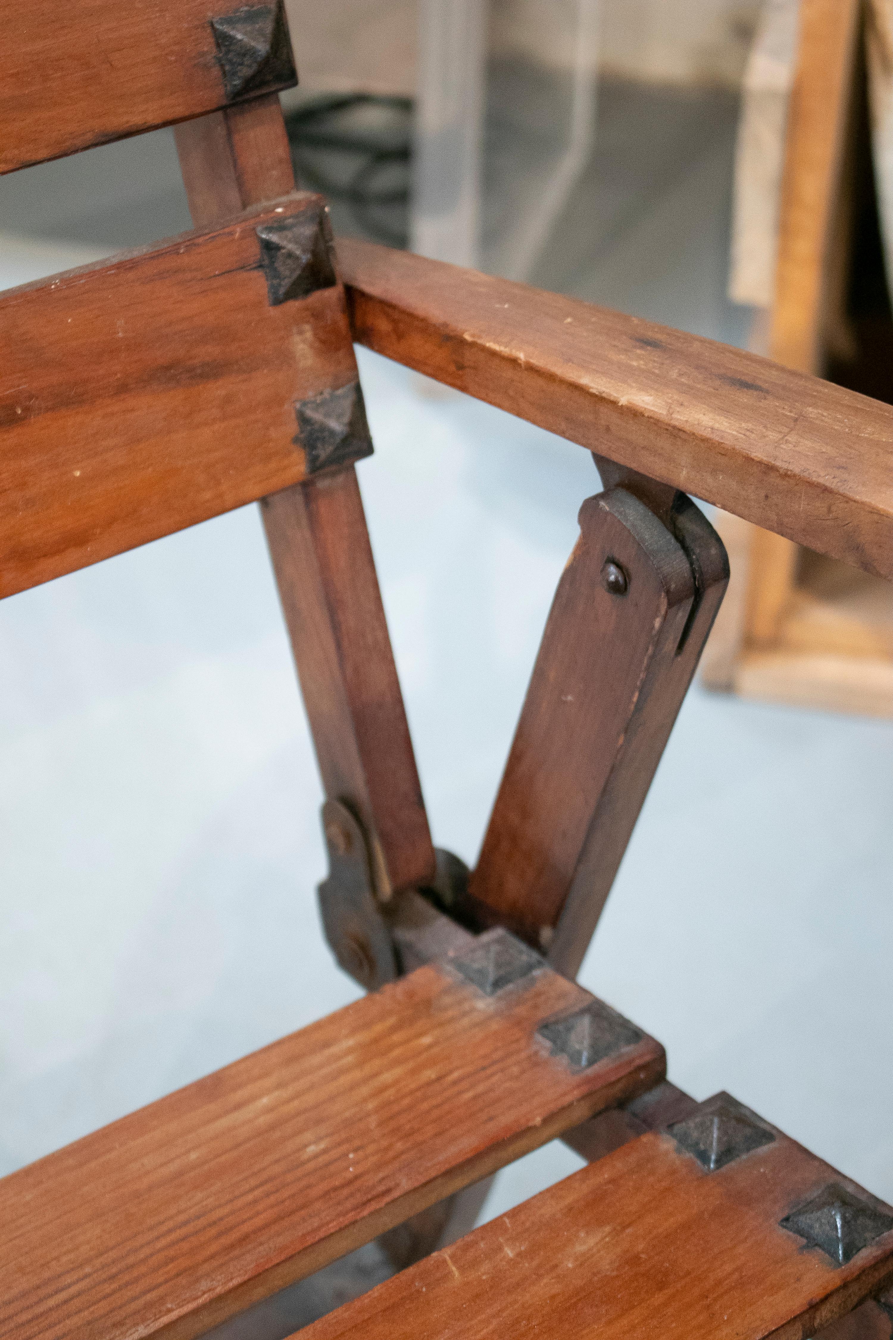 1930s Pair of Spanish Wooden Garden Armchairs For Sale 5