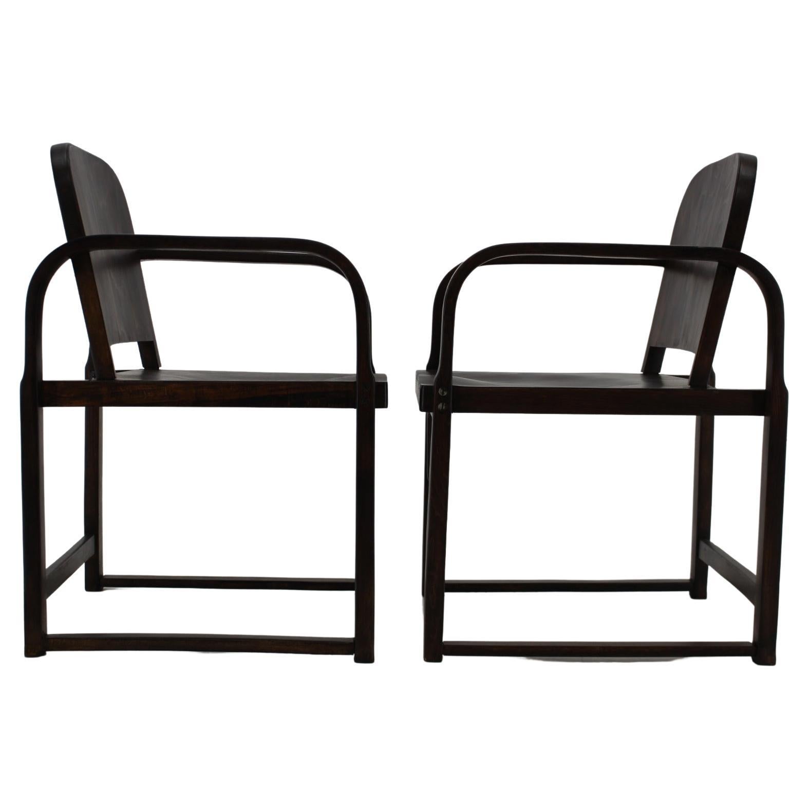 Coppia di poltrone Thonet in legno Bentwood A745 di Tatra, Cecoslovacchia, 1930 in vendita