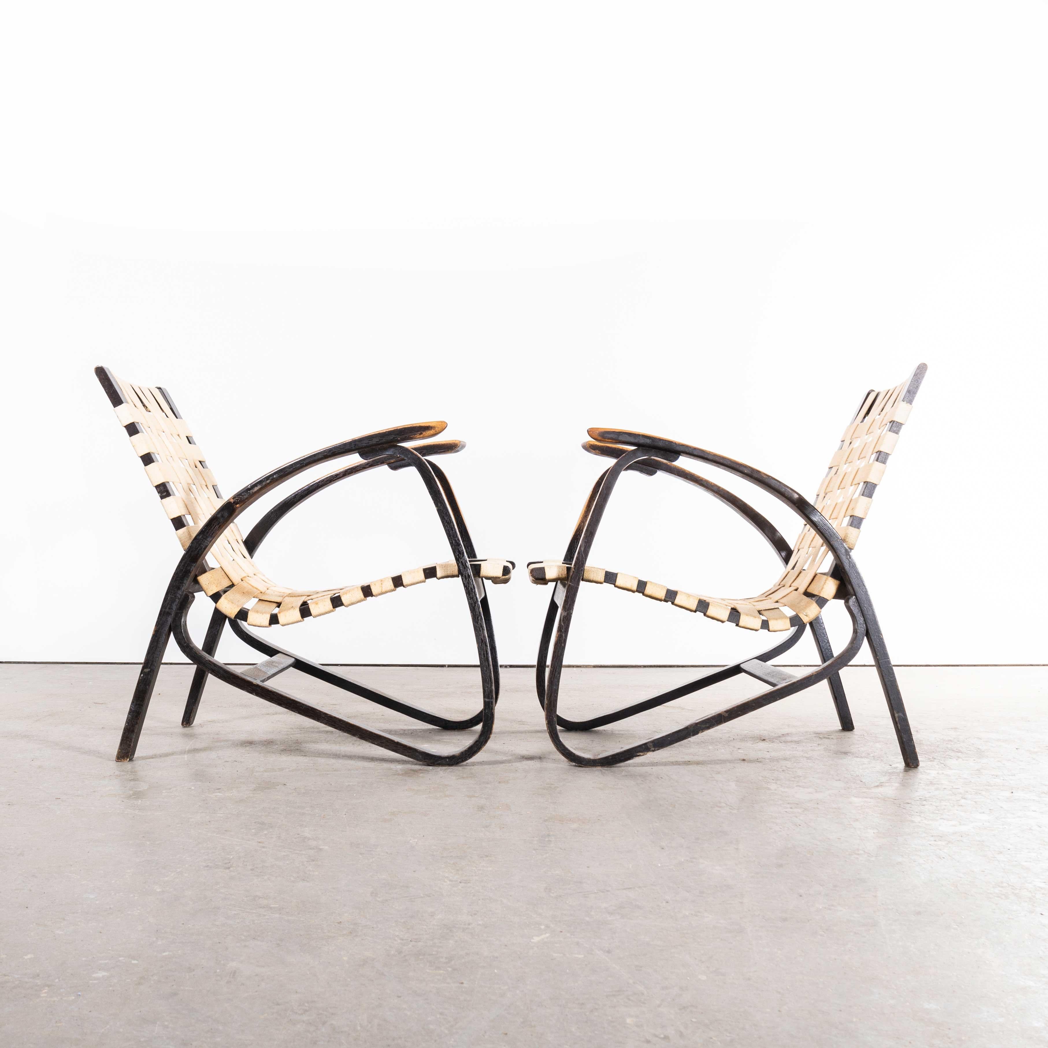 1930s Pair of Webbed Bentwood Armchairs by Jan Vanek For Sale 2
