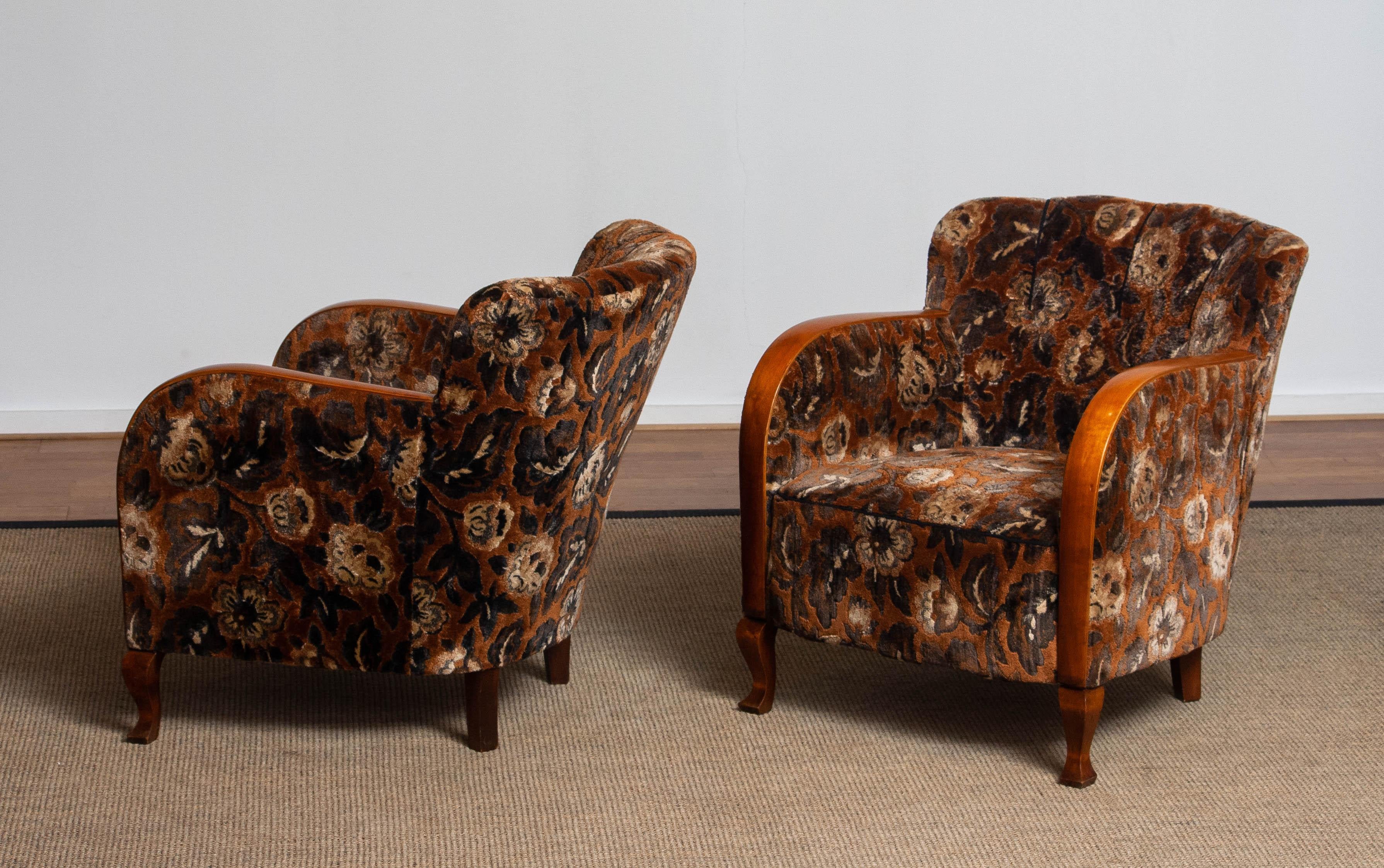 1930's Pair Swedish Art Deco Club Chairs with Floral Rust Jacquard Velvet In Good Condition In Silvolde, Gelderland