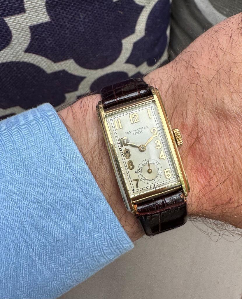 Reloj Art Déco Rectangular Curvo 1930 Patek Philippe Vintage para caballero - Oro de 18 quilates en venta 8