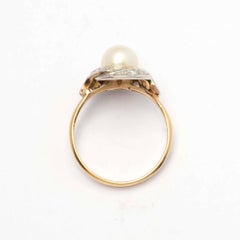 1930s pearl and diamonds ring gold and platinum