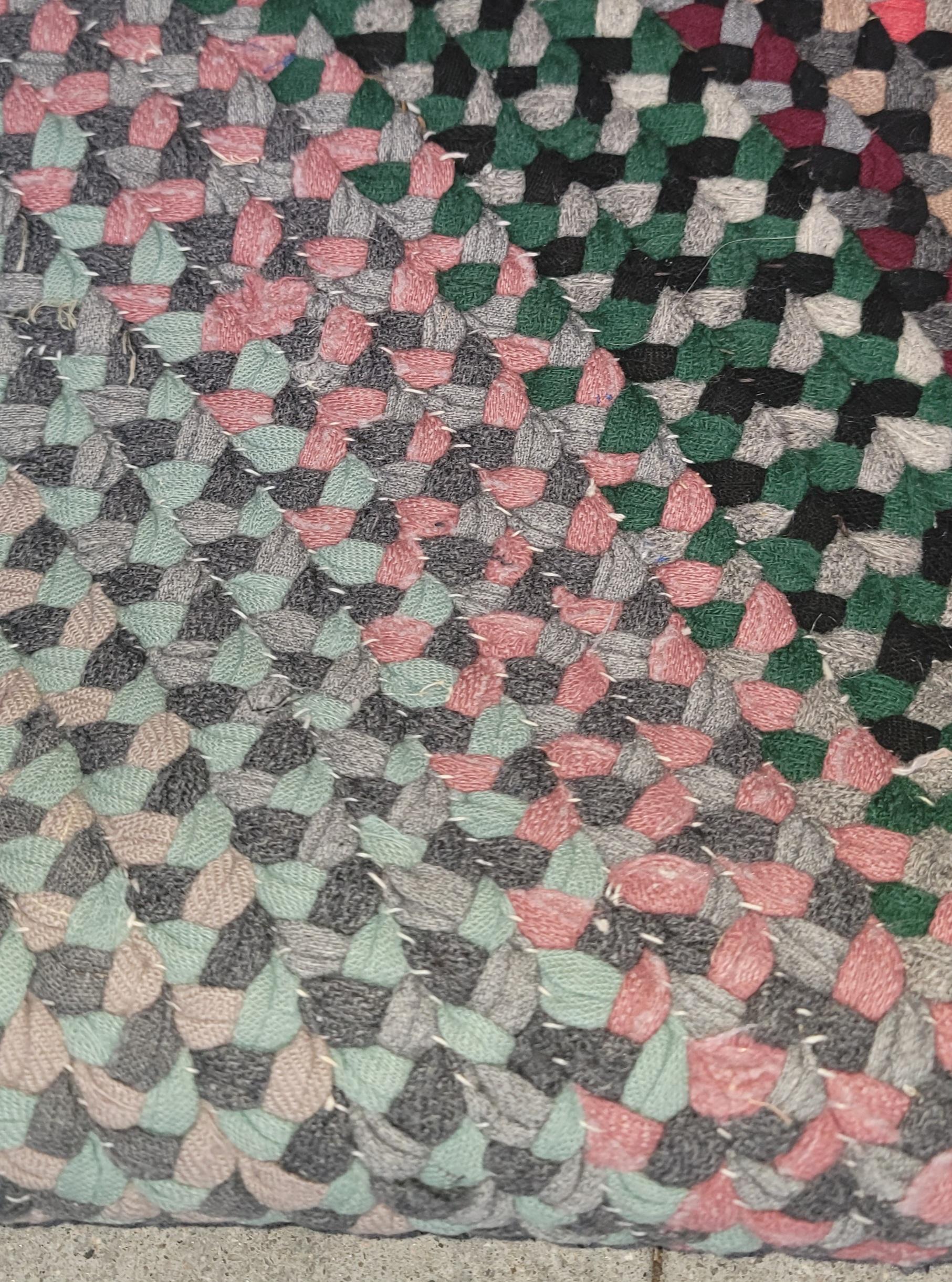 Tappeto a trecce di lana della Pennsylvania degli anni '30 in vendita 3