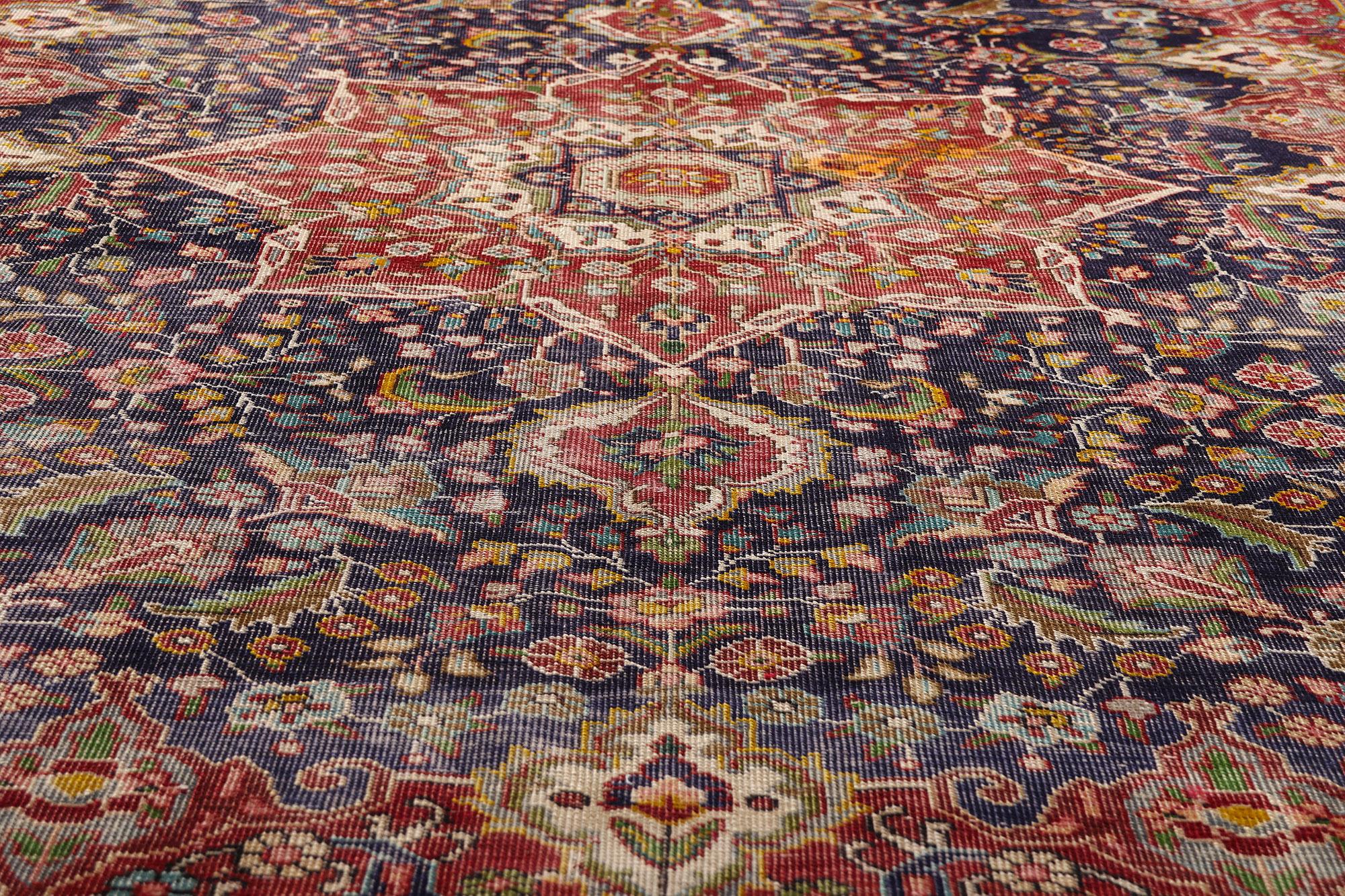 XX secolo Tappeto persiano Tabriz del 1930 con stile moderno in vendita