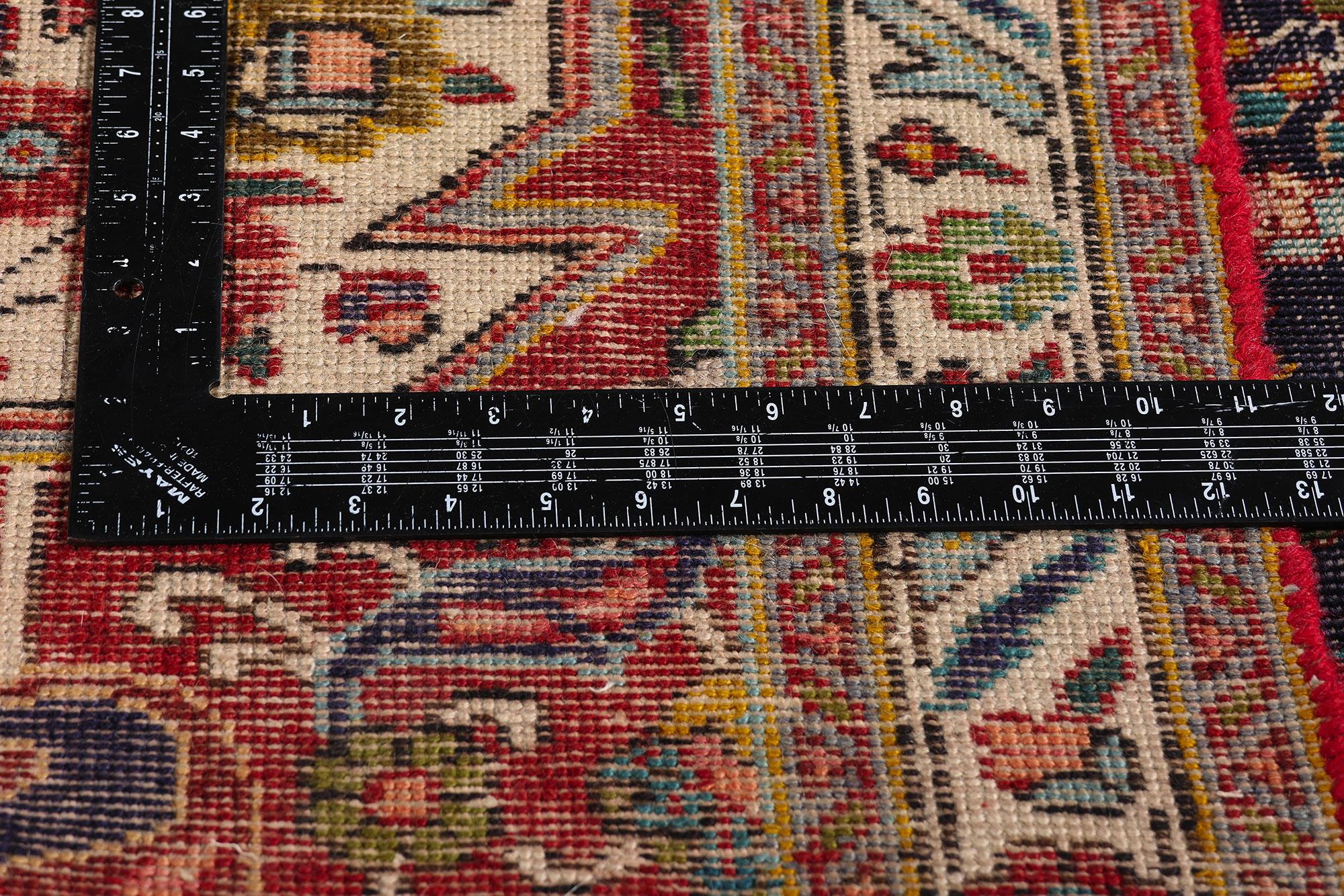 Tappeto persiano Tabriz del 1930 con stile moderno in vendita 1