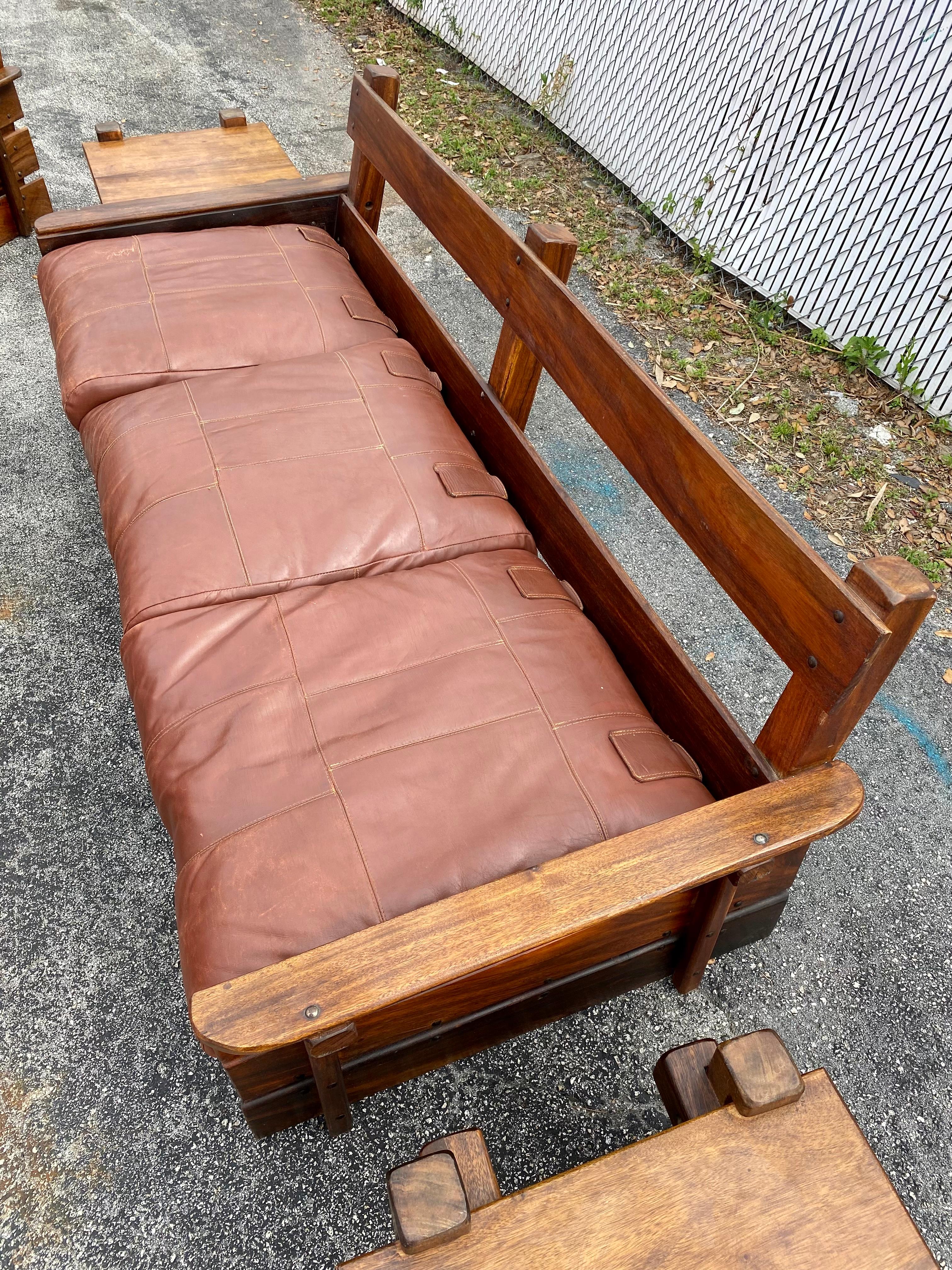 1930s Rustic Pine Saddle Leather Sling Living Room Suite, Set of 8 For Sale 3