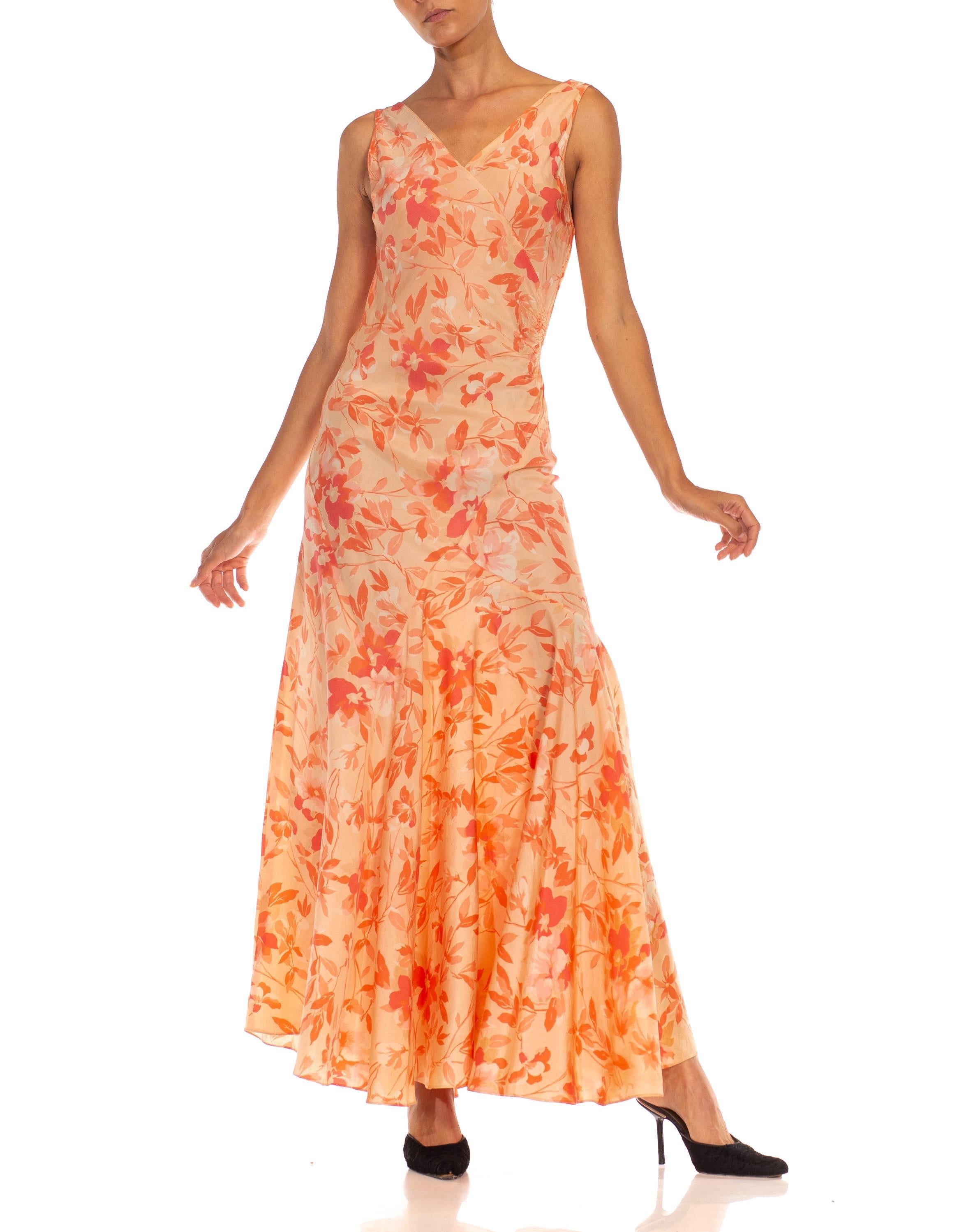 1930S Rosa geblümte Rayon asymmetrische Bias Schnitt Kleid im Angebot 1