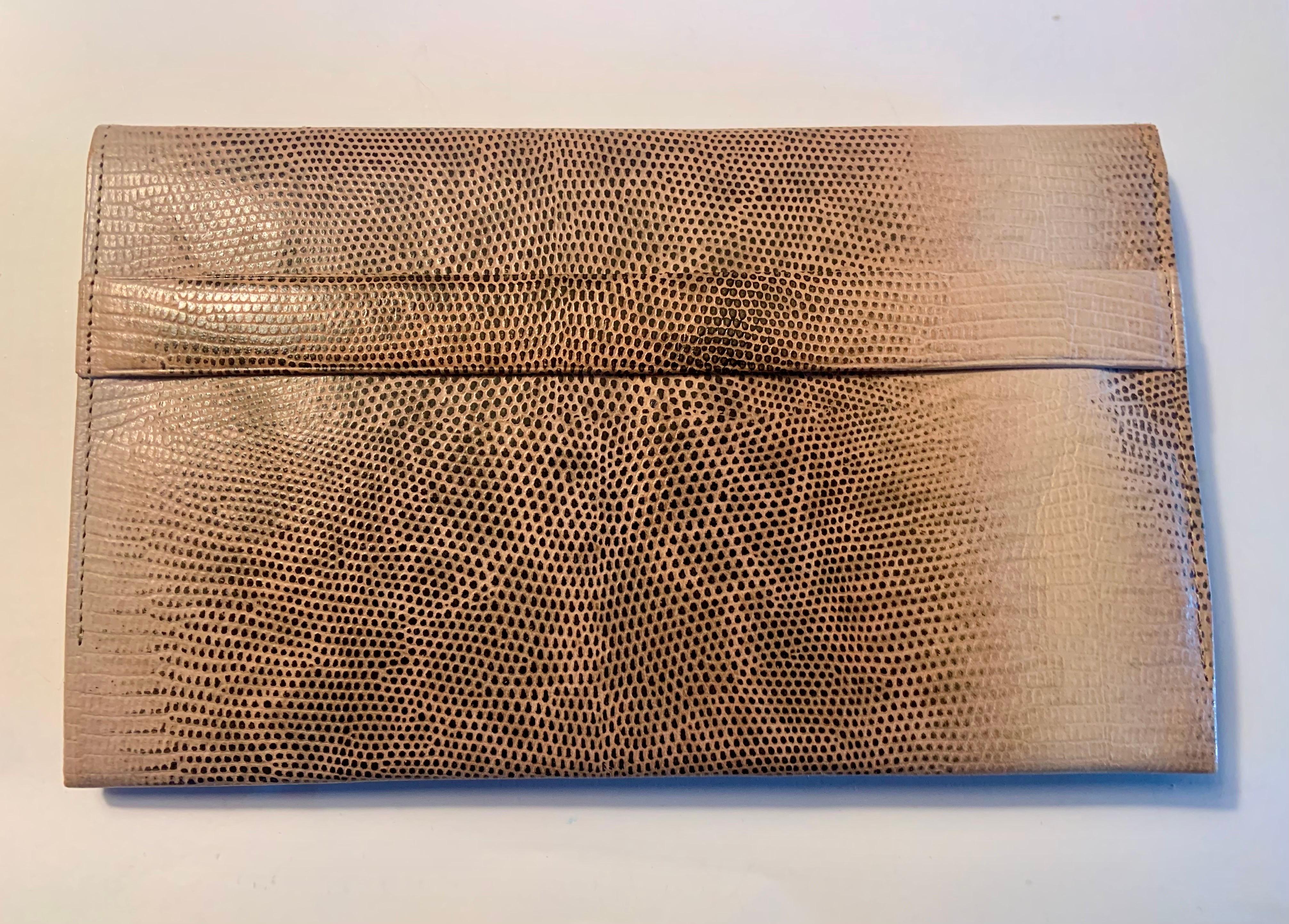 Pochette in lucertola rosa degli anni '30 in condizioni perfette in vendita 6