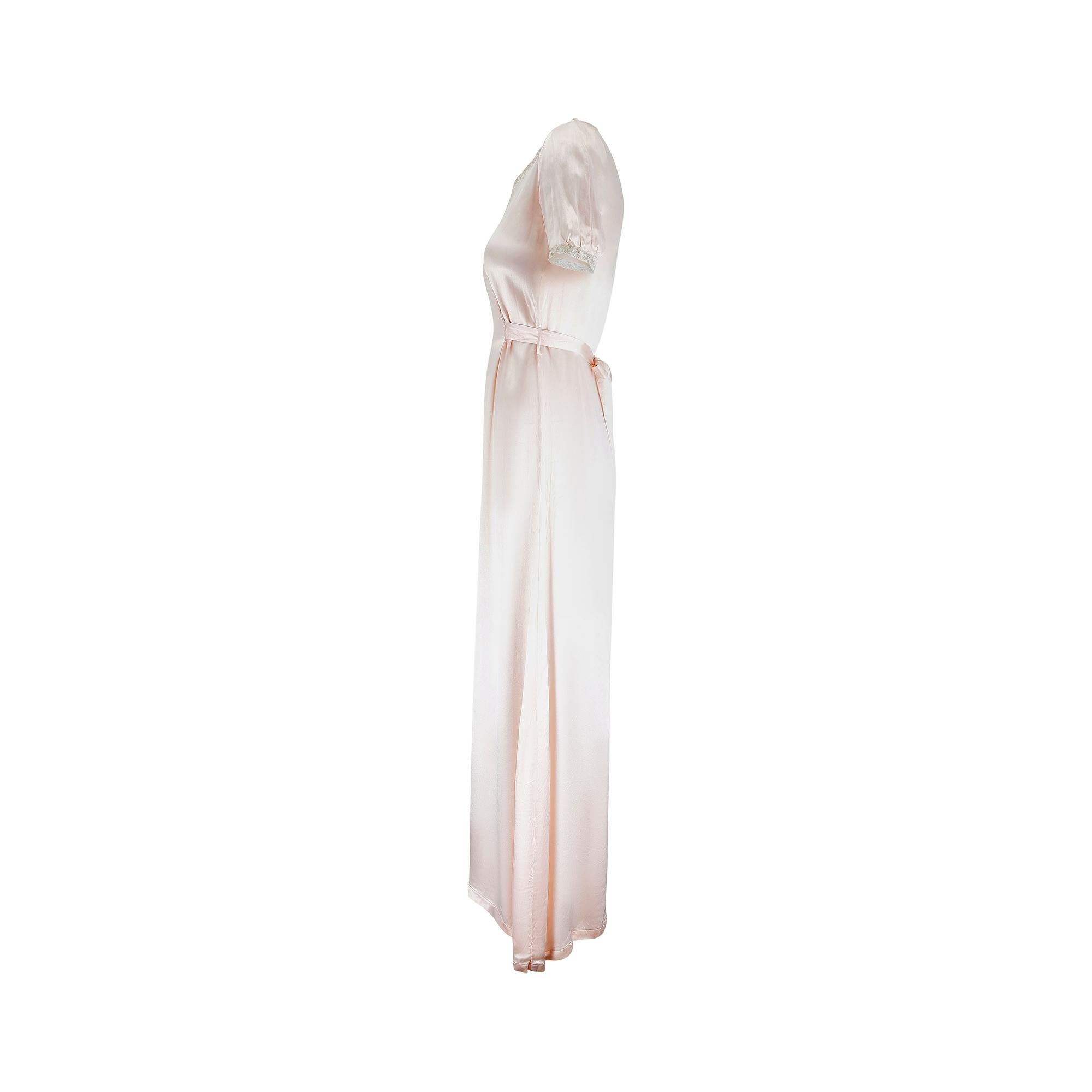 1930's Pink Satin and Lace Tie Back Slip Dress Excellent état - En vente à London, GB