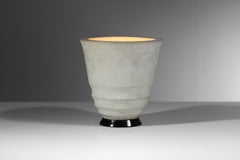 Lampe de table en forme de bassin en plâtre des années 1930
