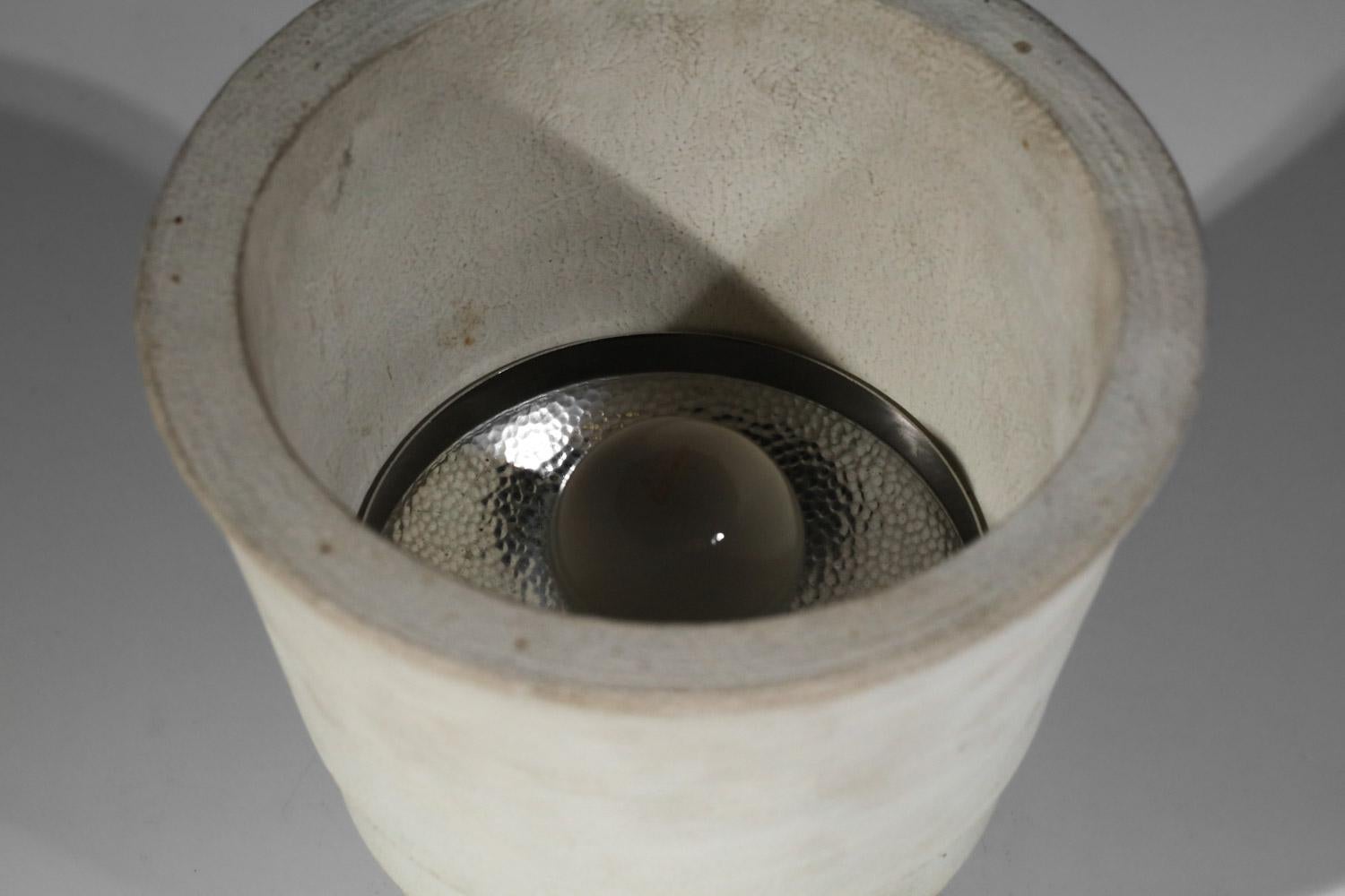 Plaster 1930s plaster basin-shaped table lamp For Sale
