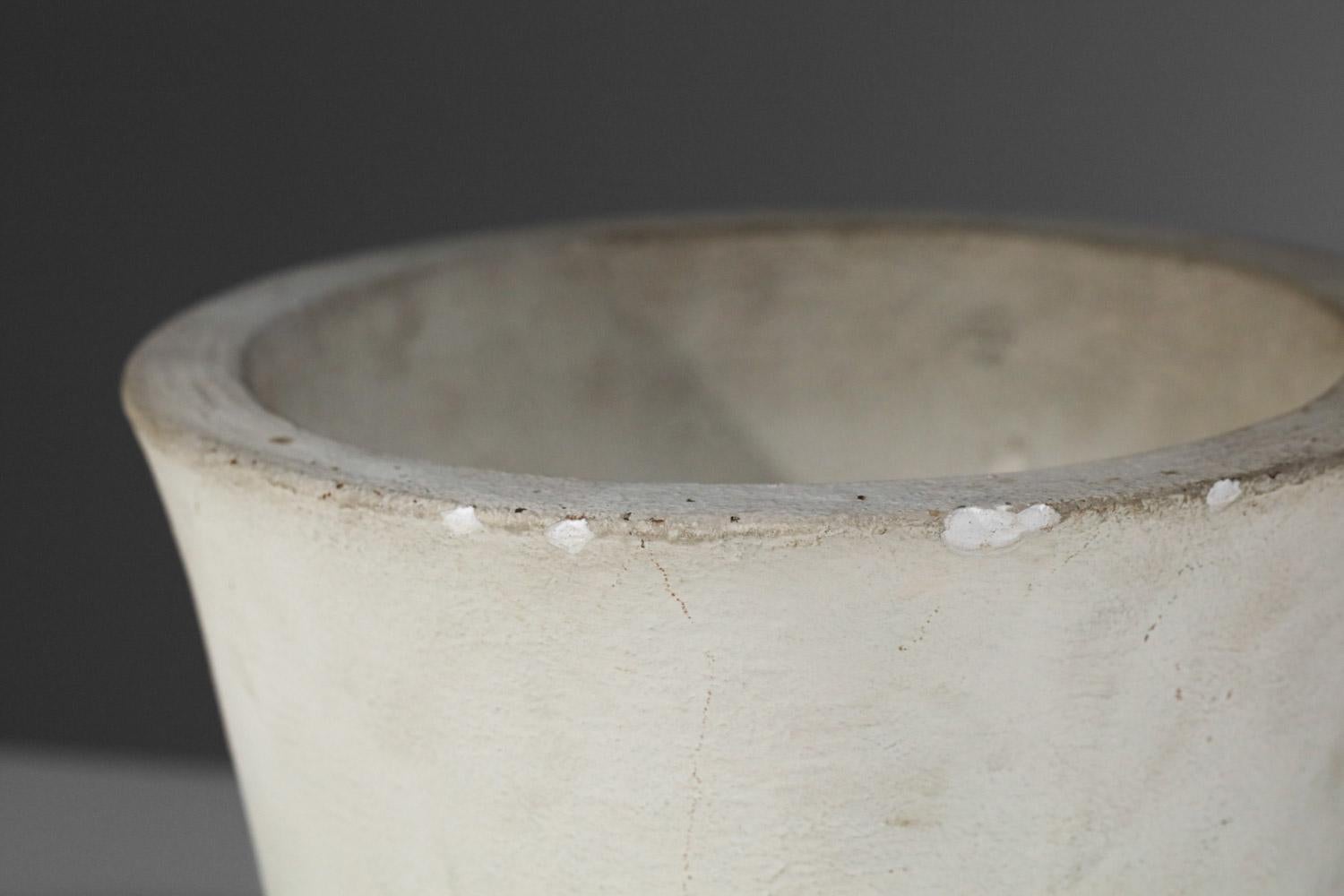 1930s plaster basin-shaped table lamp For Sale 2