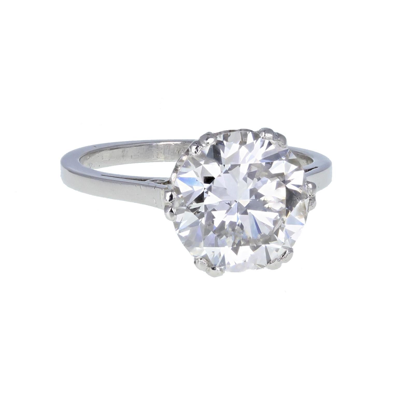 brilliant cut diamond ring