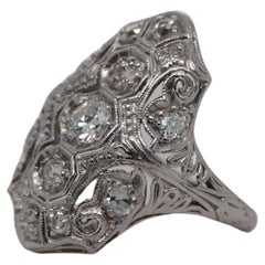 Platin Art Deco Diamant-Schildkrötenring aus den 1930er Jahren