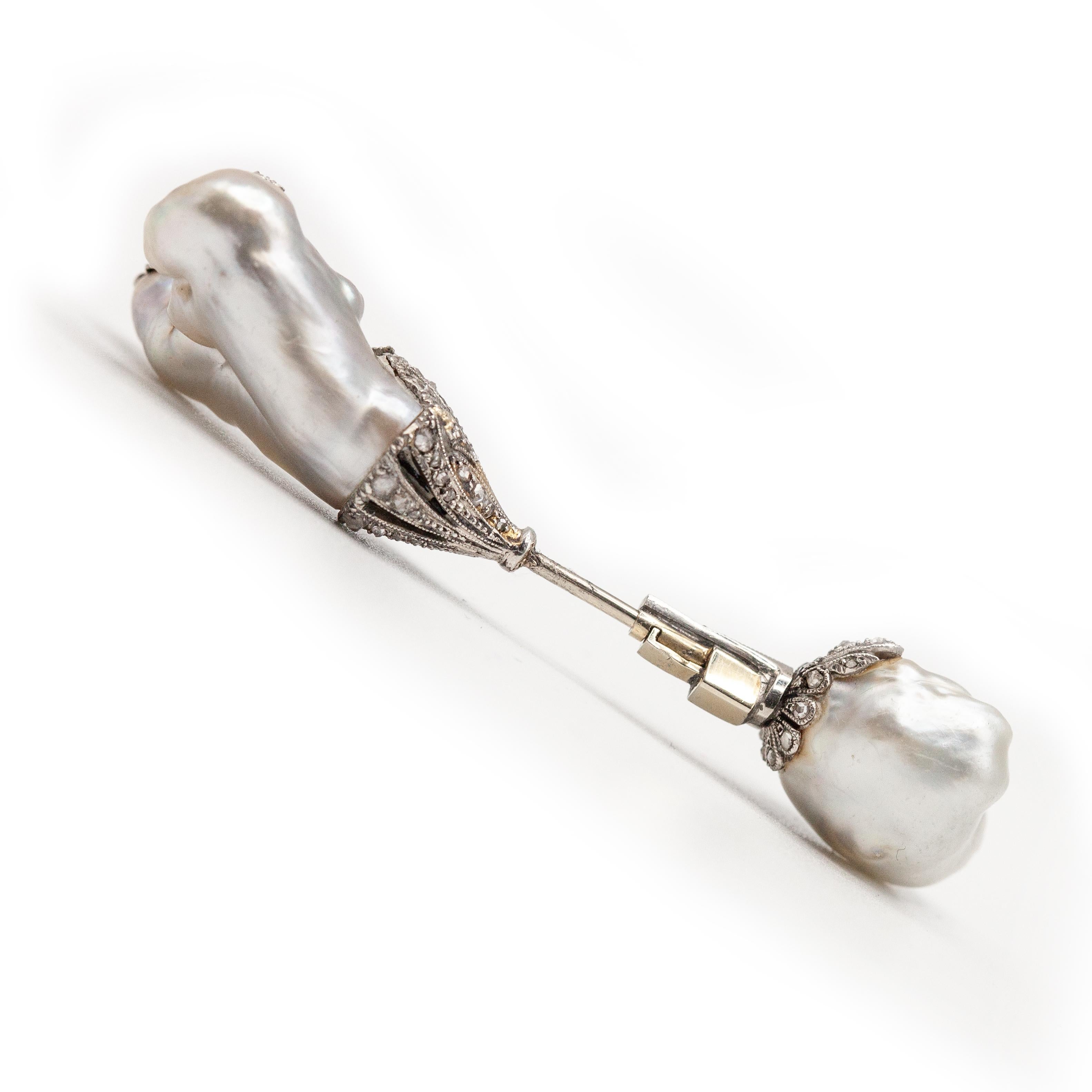 1930 Platino Perla Natural Diamante Broche Jabot en venta 3