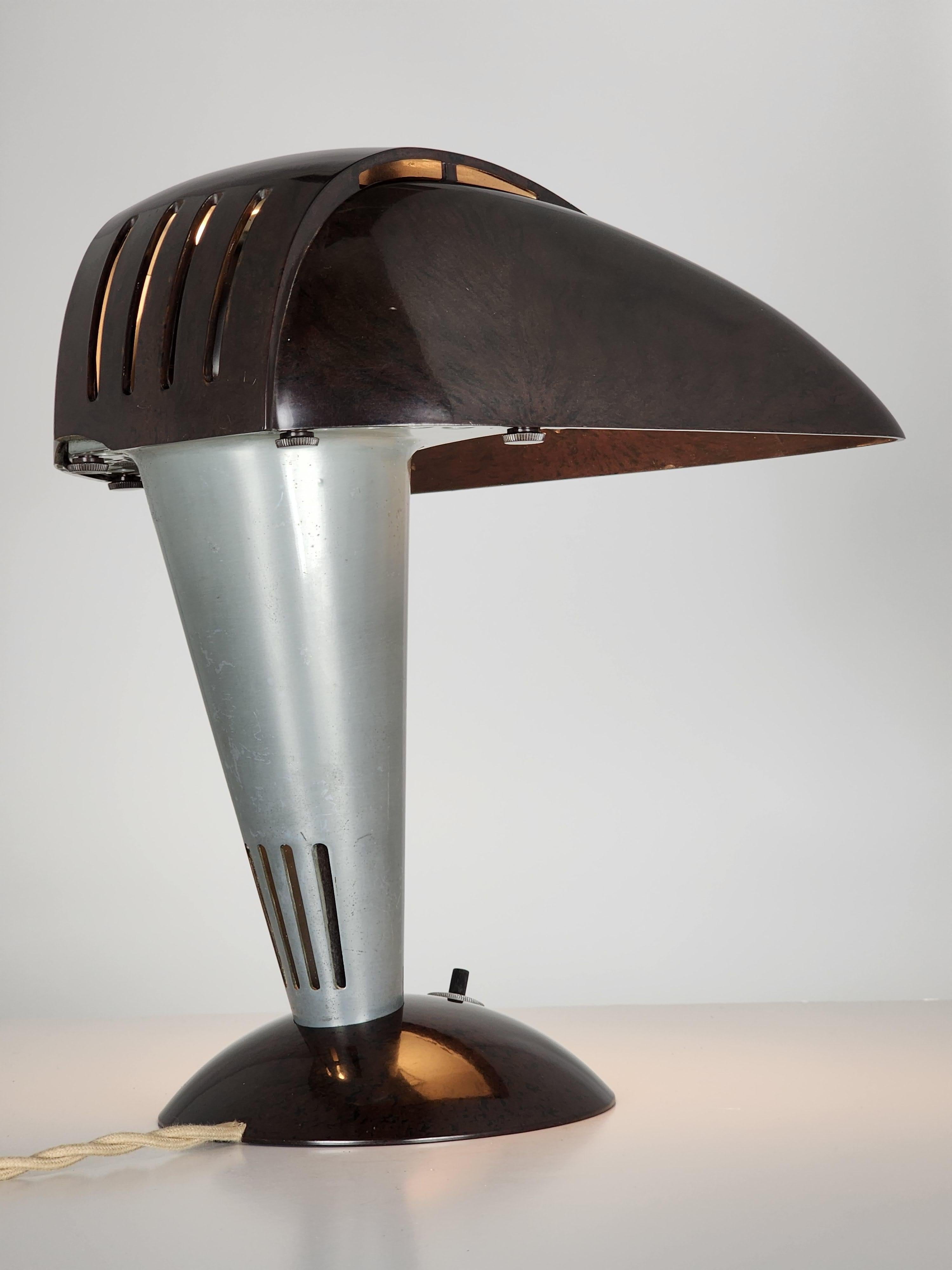 Lampe de table Polaroid des années 1930, modèle 114, États-Unis  en vente 4
