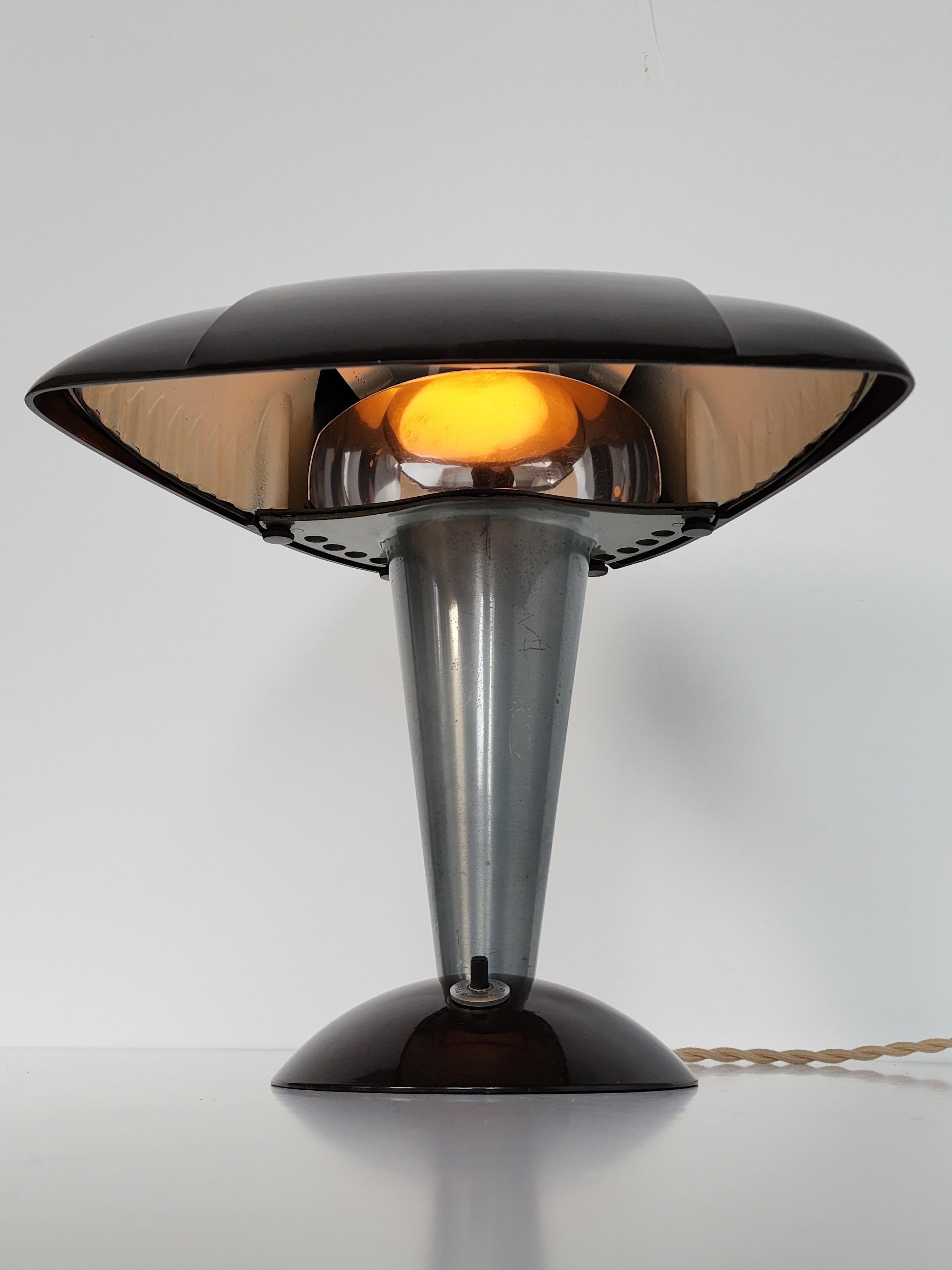 1930s Polaroid Table Lamp, Model 114, USA 7