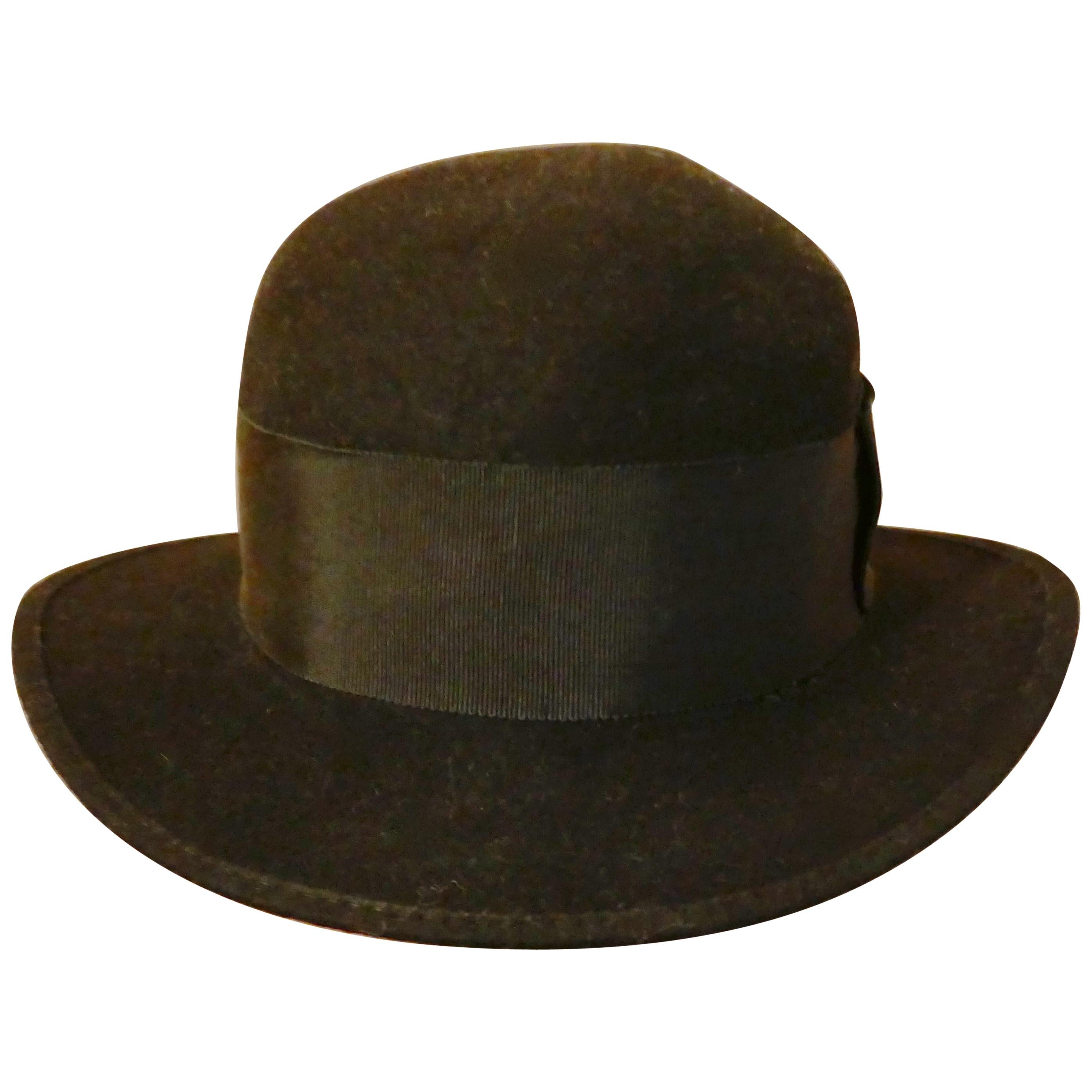 1930s Pre War Black Cloche Felt Hat 