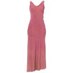 Vestido de crepé de rayón morado estilo Vionnet de los años 30, con ingeniosa torsión y costura al bies Como-