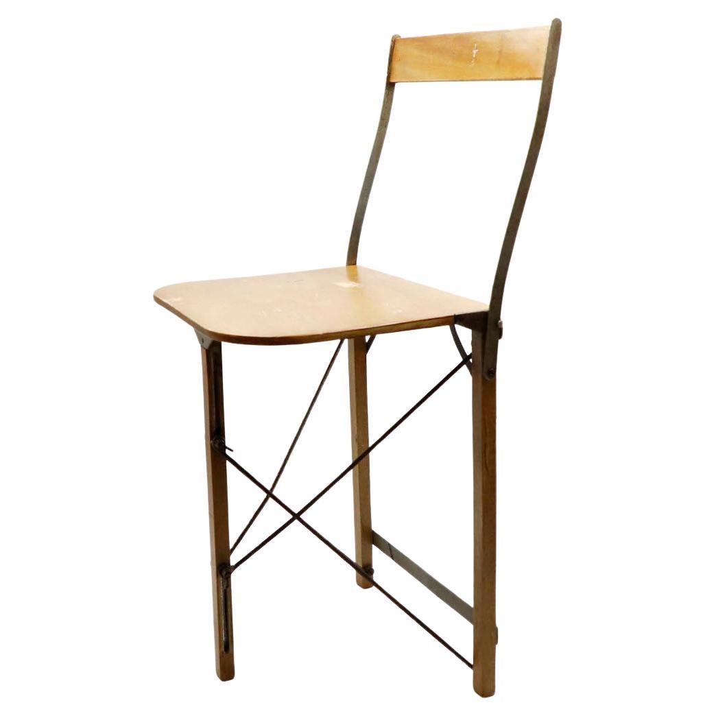 1930s Rare Children Wooden Folding Chairs en venta