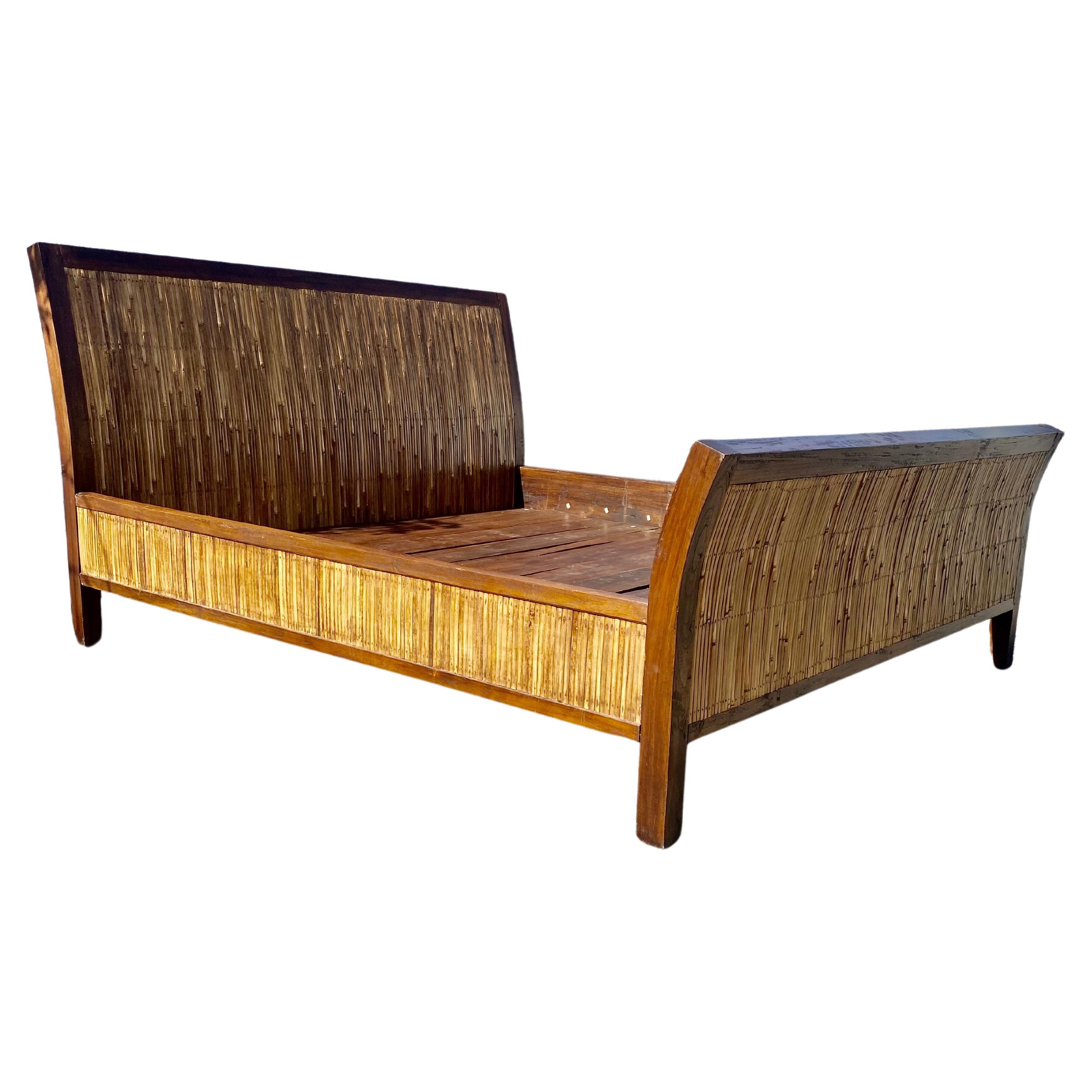 1930s Art Deco Rattan Wood Double Inlay Sleigh King Bed For Sale