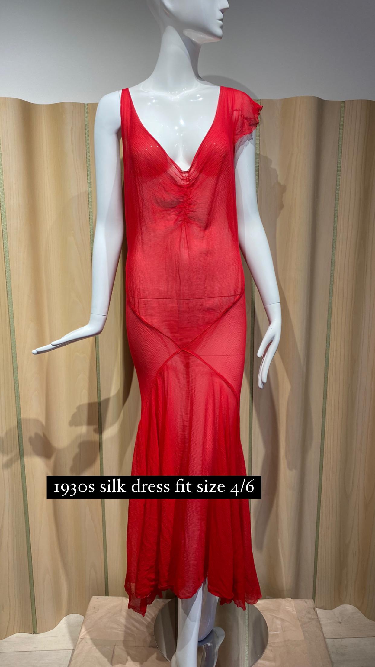 Women's 1930s Red Silk Crepe Red Dress