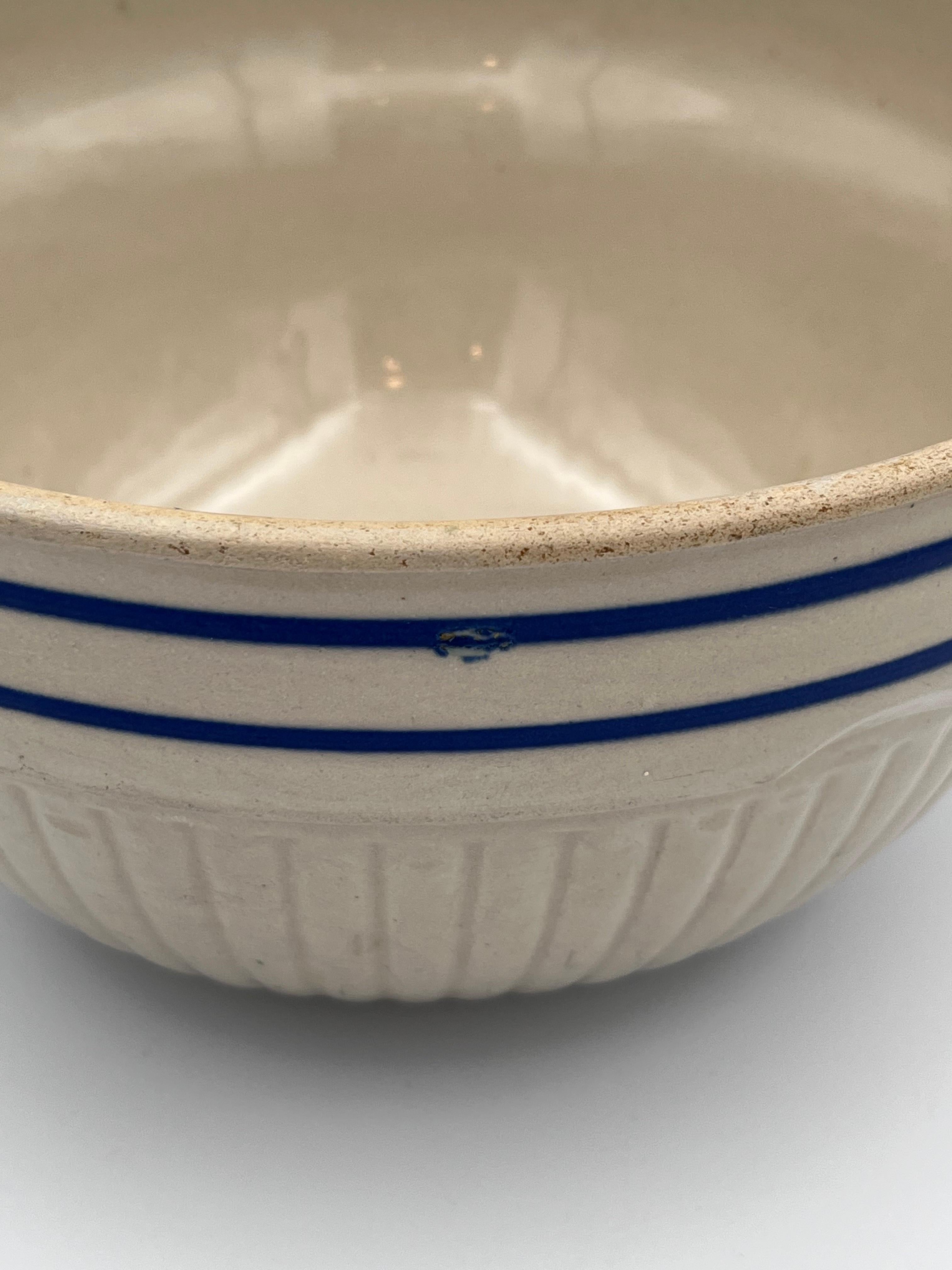 Mid-20th Century 1930's Red Wing Ceramic Mixing or Serving Bowl Tan with Blue Lines For Sale