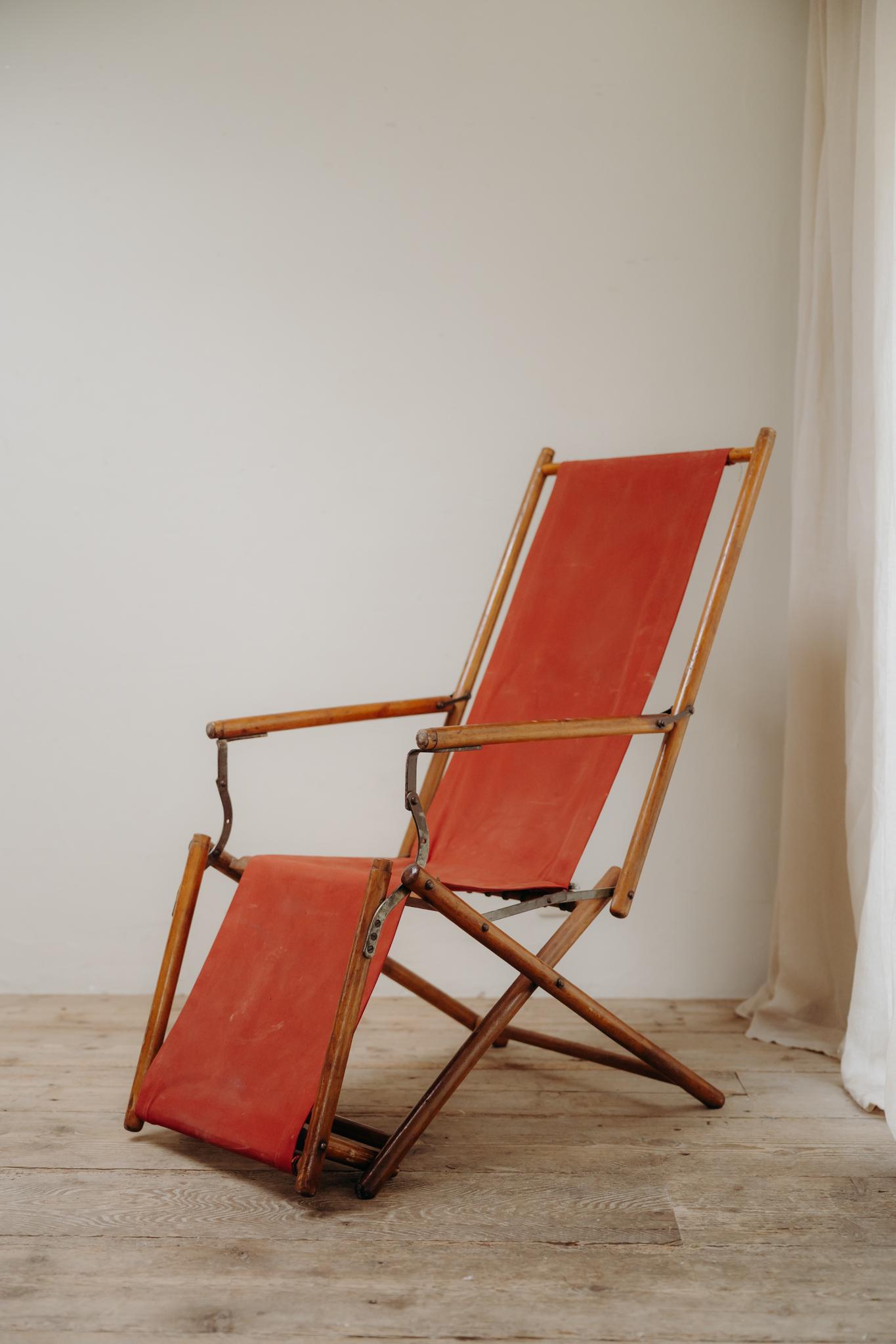 Legno di alberi da frutto sdraio relax 1930, pieghevole e reclinabile in vendita